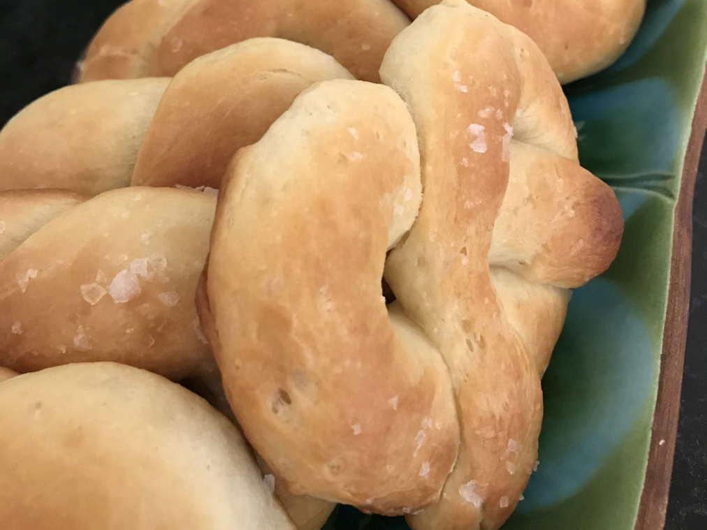 Sourdough Pretzels-2.png