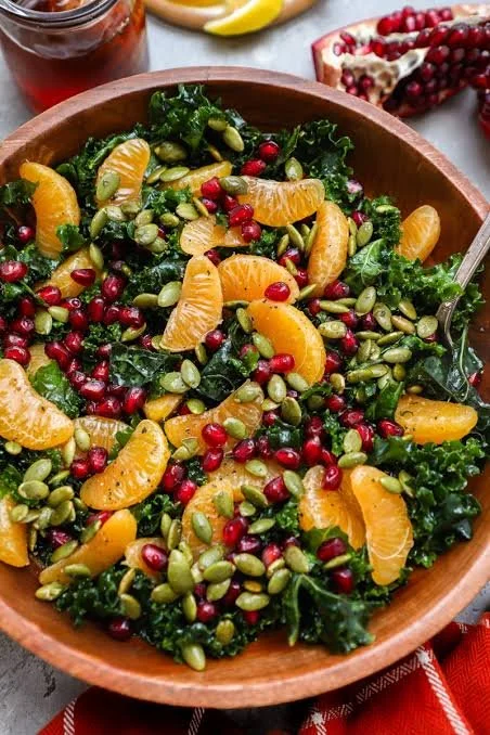 kale salad.jpeg
