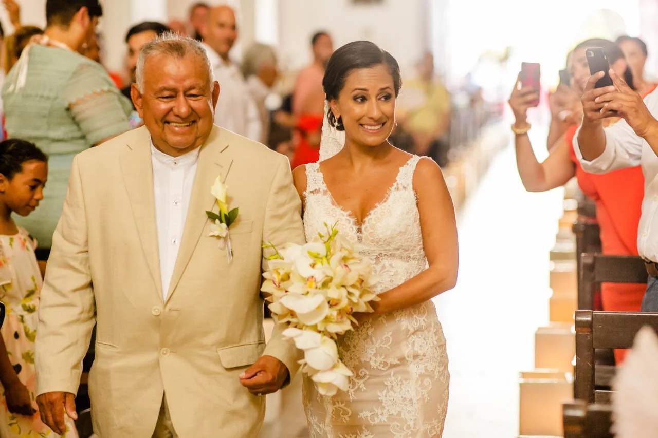 Cartagena-Destination-Wedding-Laura-Junior-5.jpg