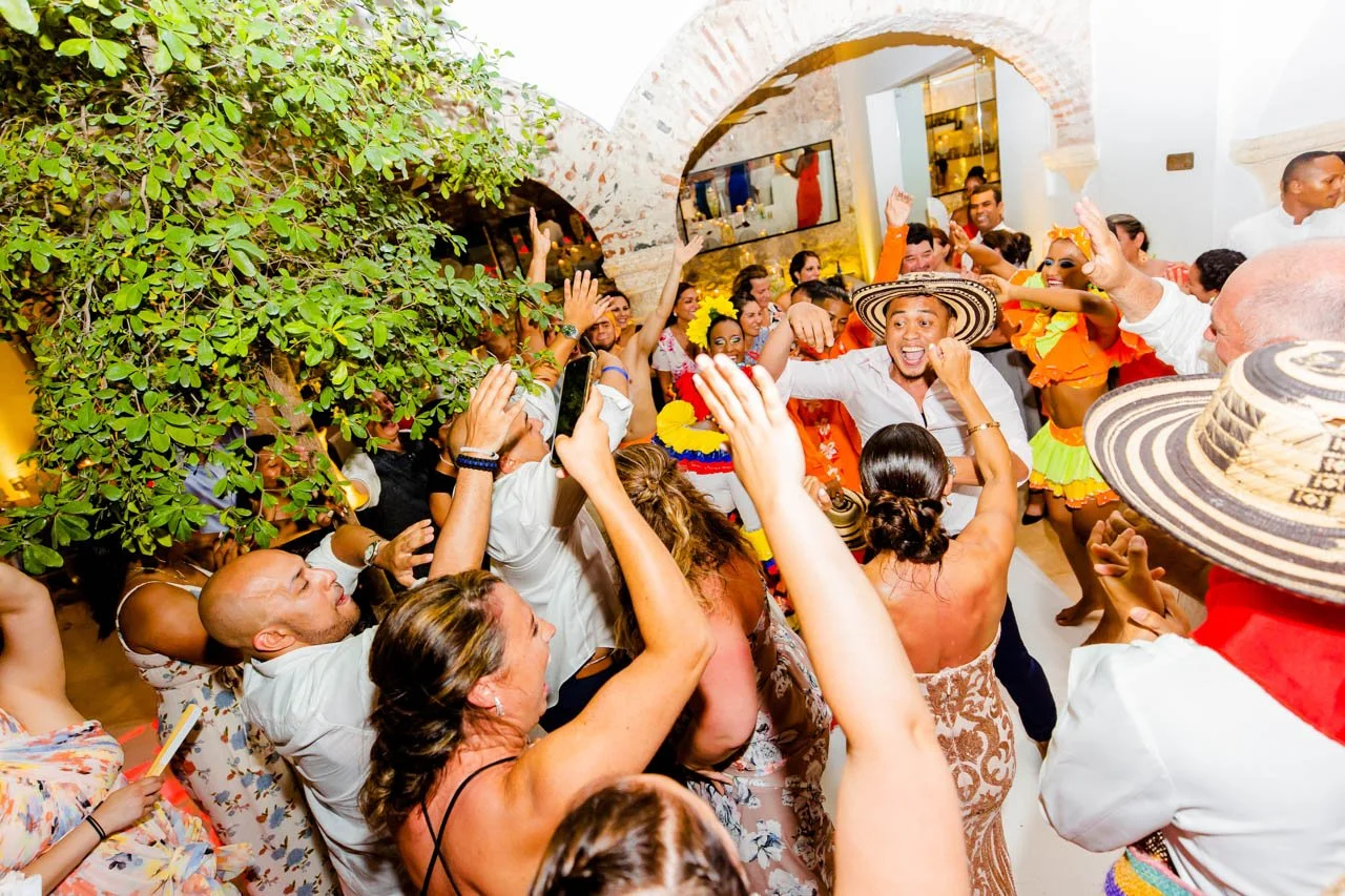 Cartagena-Destination-Wedding-Laura-Junior-33.jpg