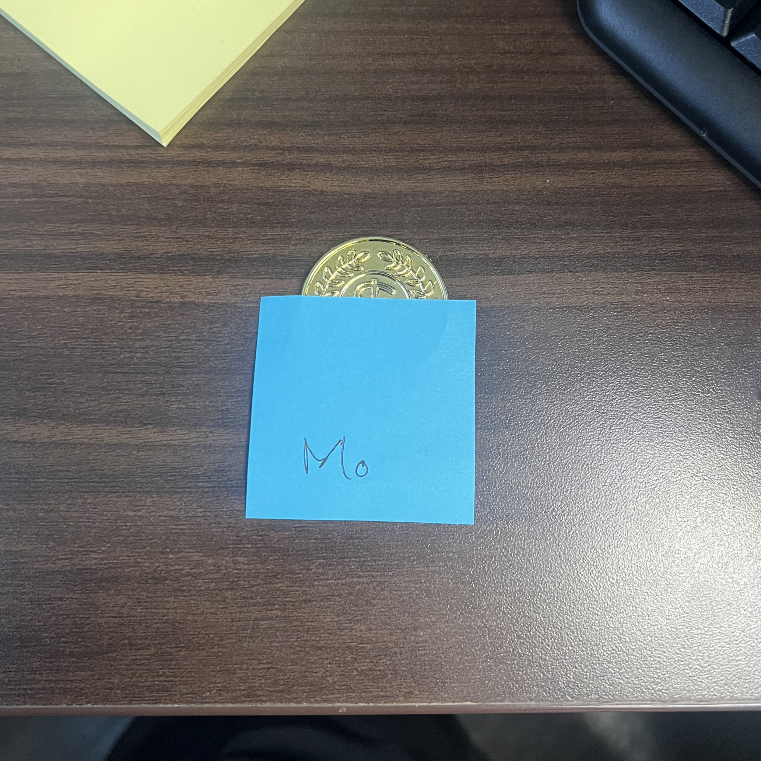 gold stash 3 - Mo.png