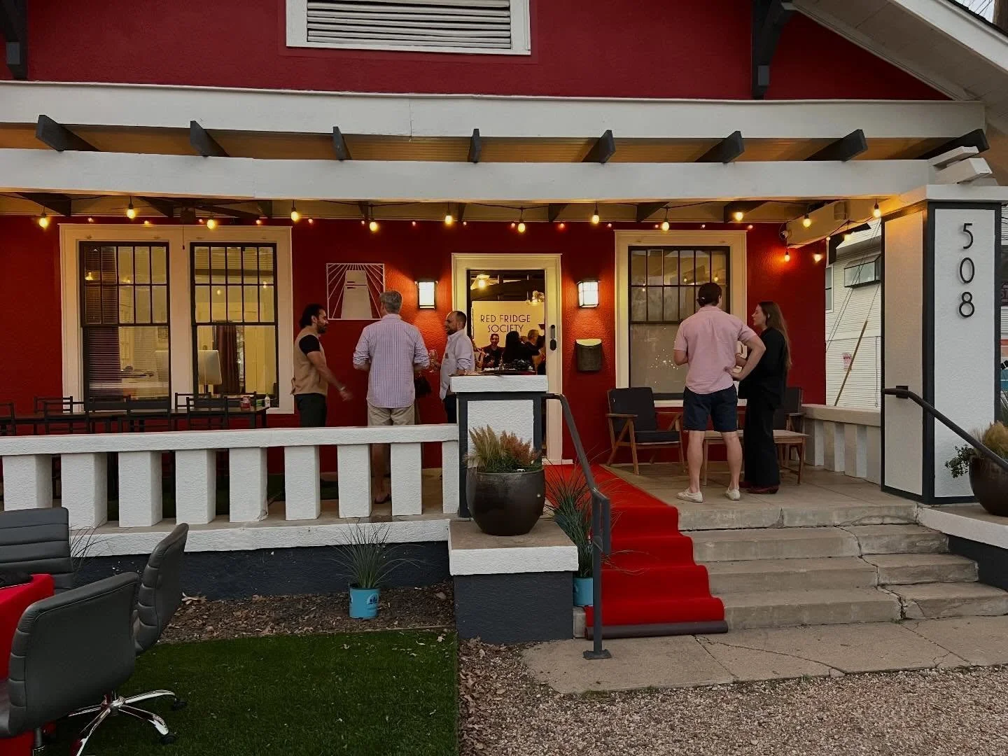 We rolled out the red carpet and had dinner under the stars for our Magnates Valentines Day celebration ❤️