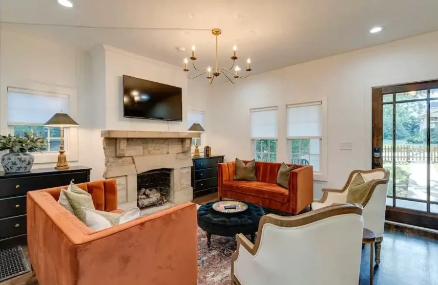 Nashville - 10 Guests, 5 Bedroom, 2 Bathroom
