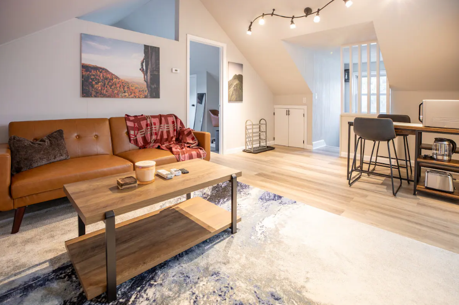 Hawthorne - 2 Guests, 1 Bedroom, 1 Bathroom