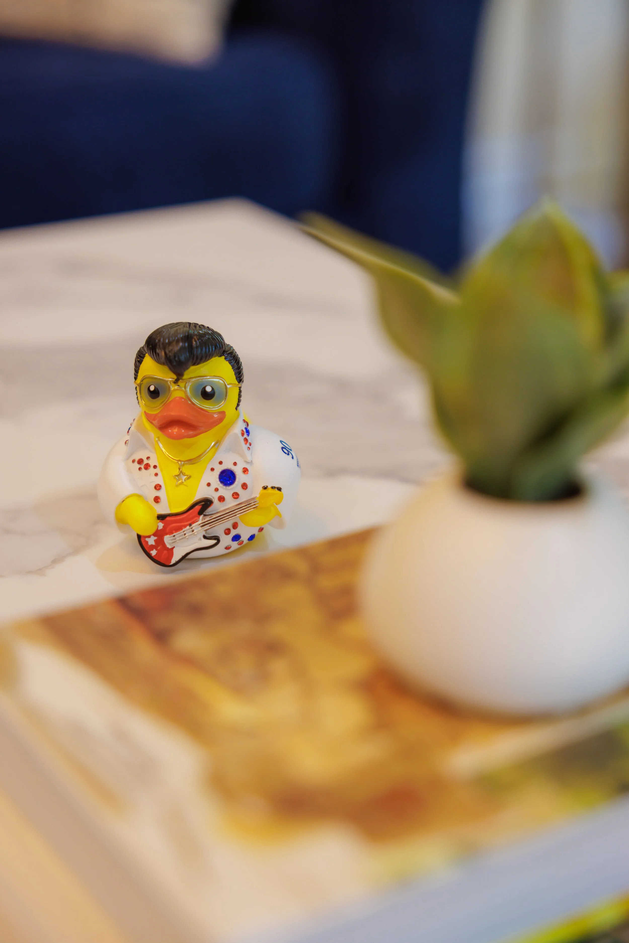 Playful Memphis-inspired details throughout the home create a stay that feels personal, welcoming, and connected to the city’s character.