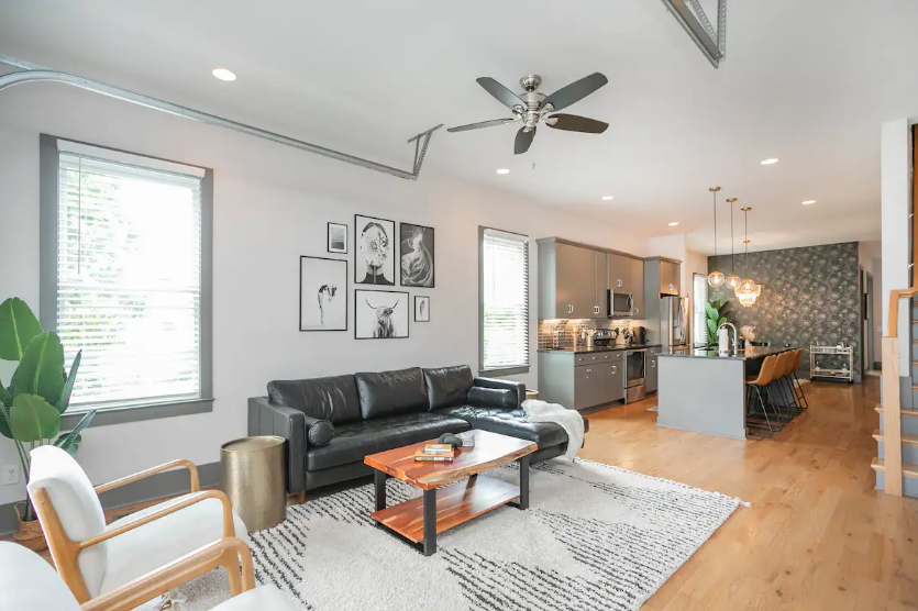 Nashville - 8 Guests, 3 Bedroom, 2.5 Bathroom