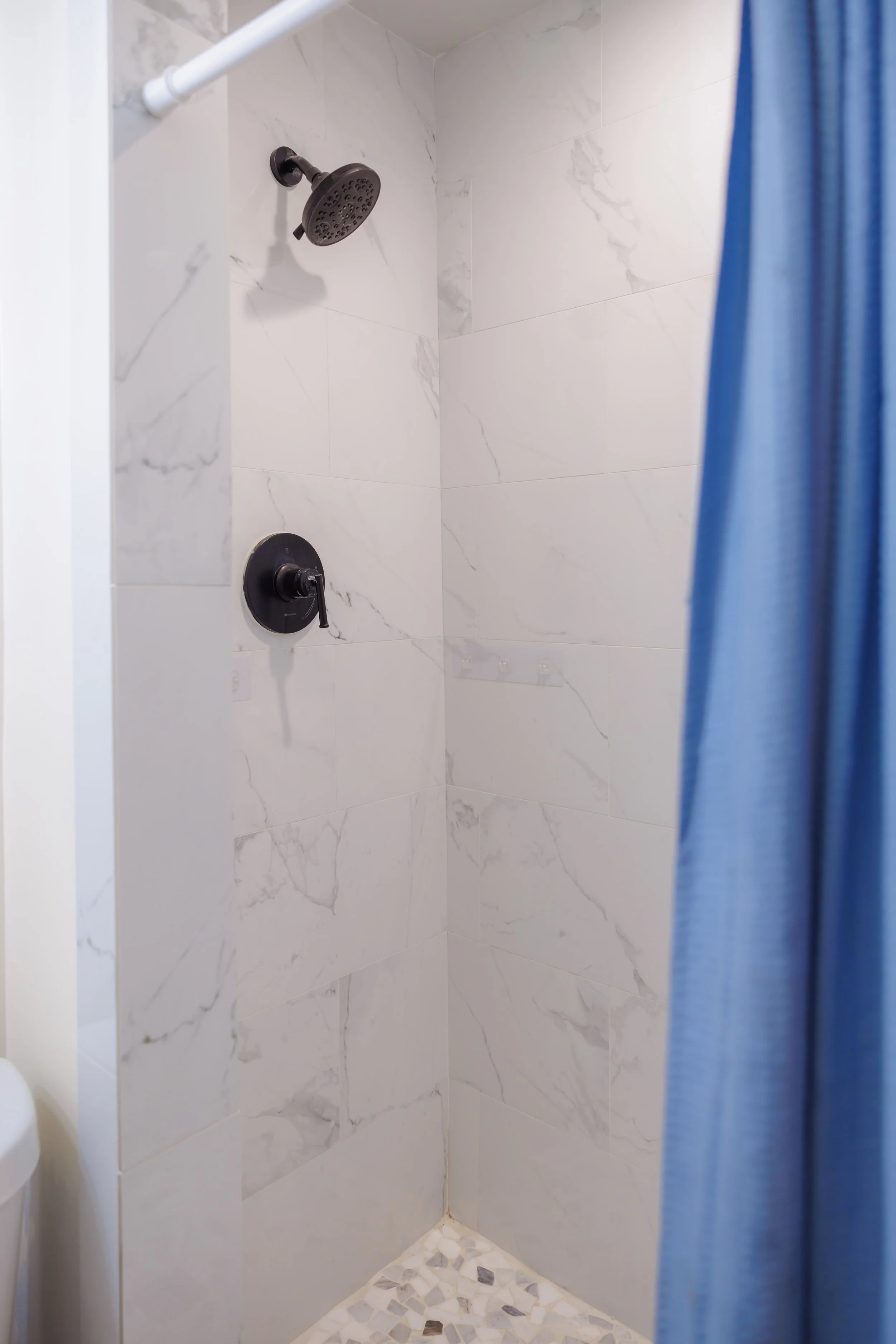 Memphis Ranch House Primary Ensuite - Web Size-51.jpg