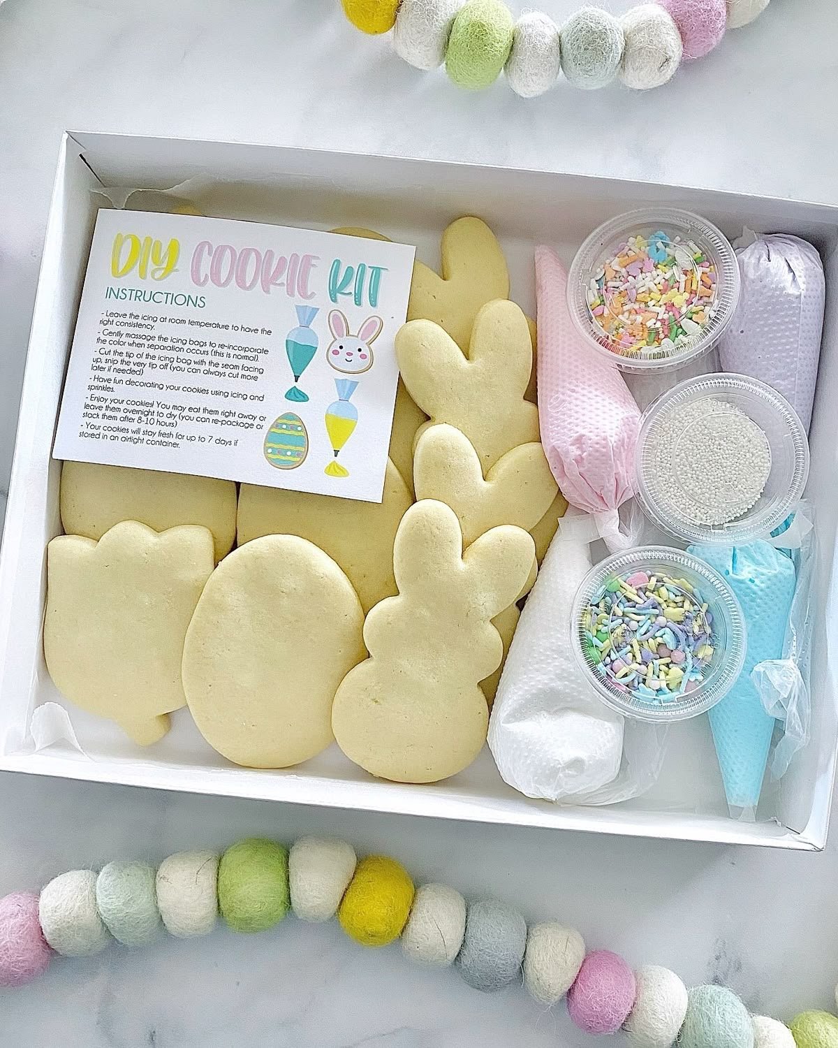 Easter cookie decorating kit