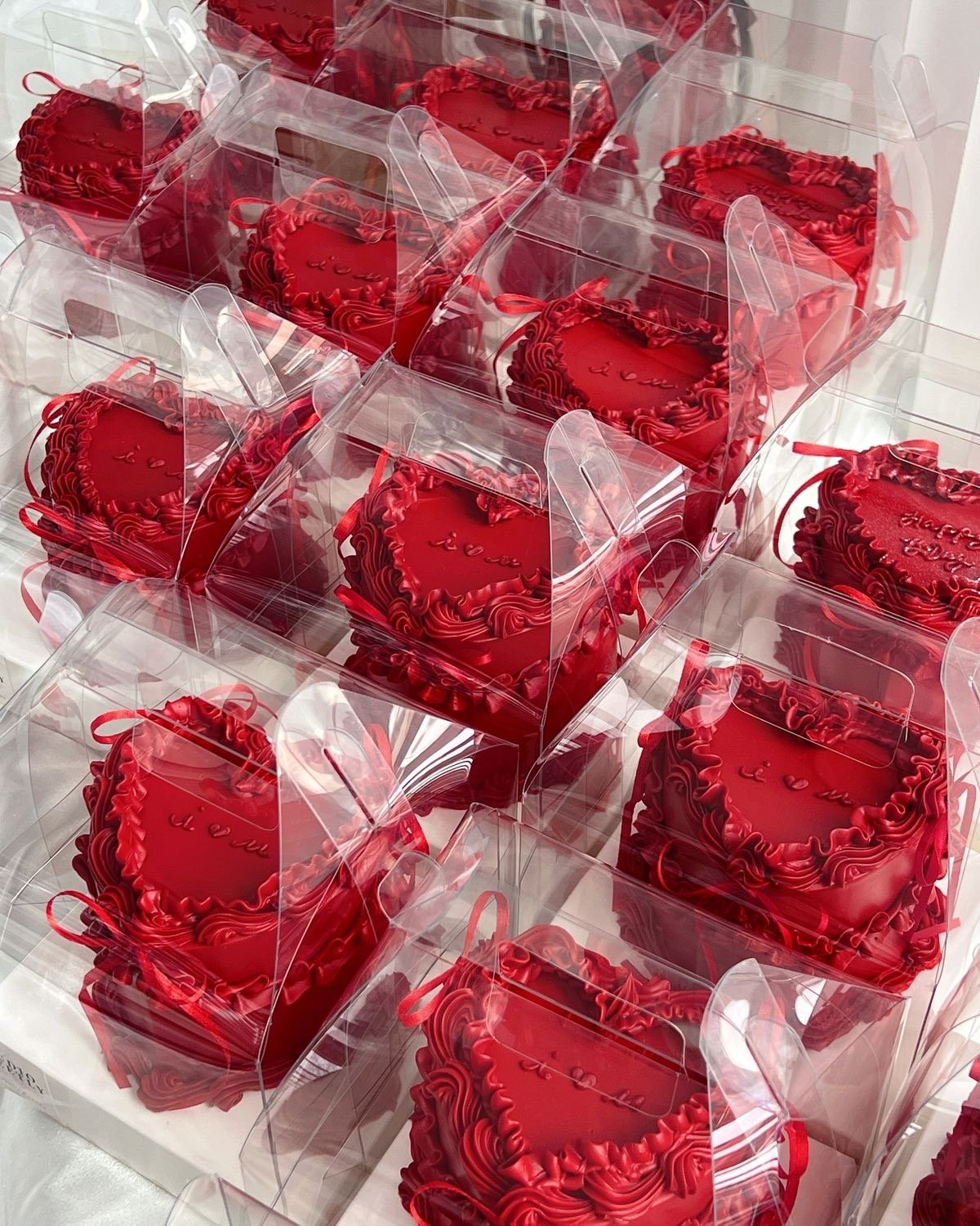 Mini Valentine's Heart Cake in Clear Gift Box