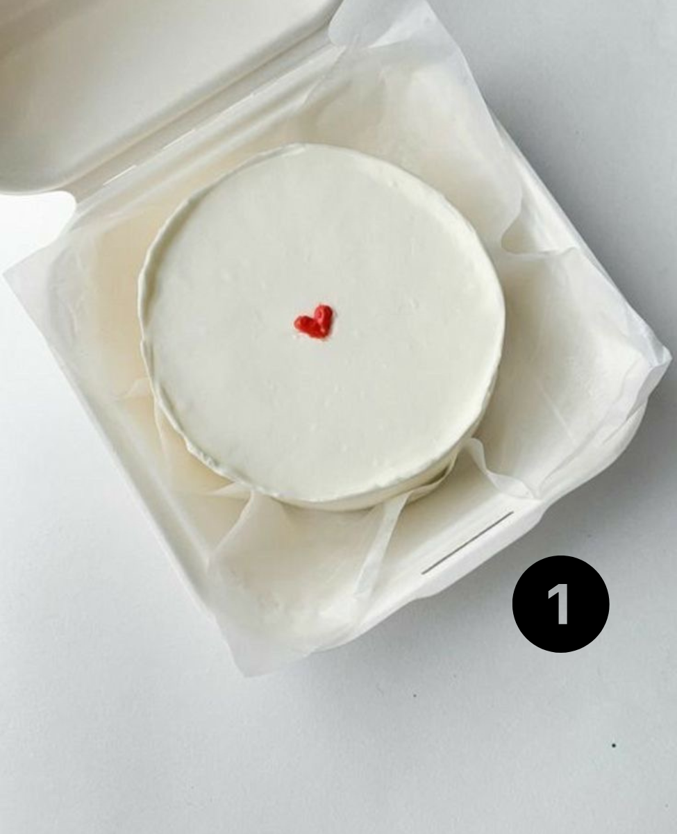 Valentine's Delight Bento Cake