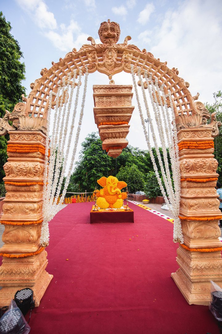 Ganesha floral installation at the entrance gate.