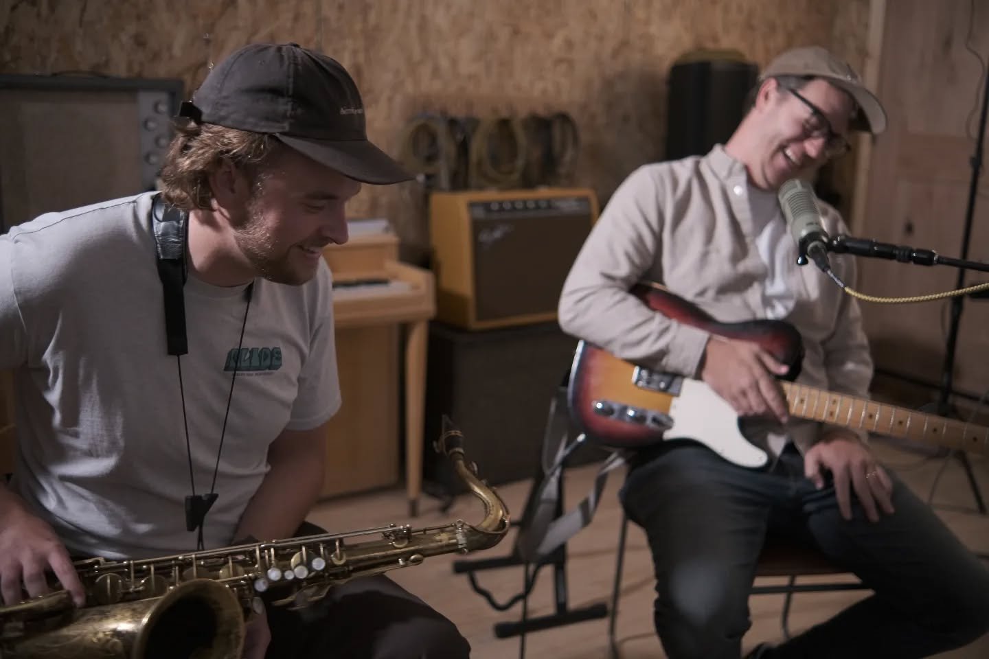 Had a lovely time making some live videos with Up Is The Down Is The @upisthedownisthe and the Lower Gentry team. This snippet is from their cover of Celeste's "Strange". A truly lovely song and arrangement. Full video up on YouTube of this