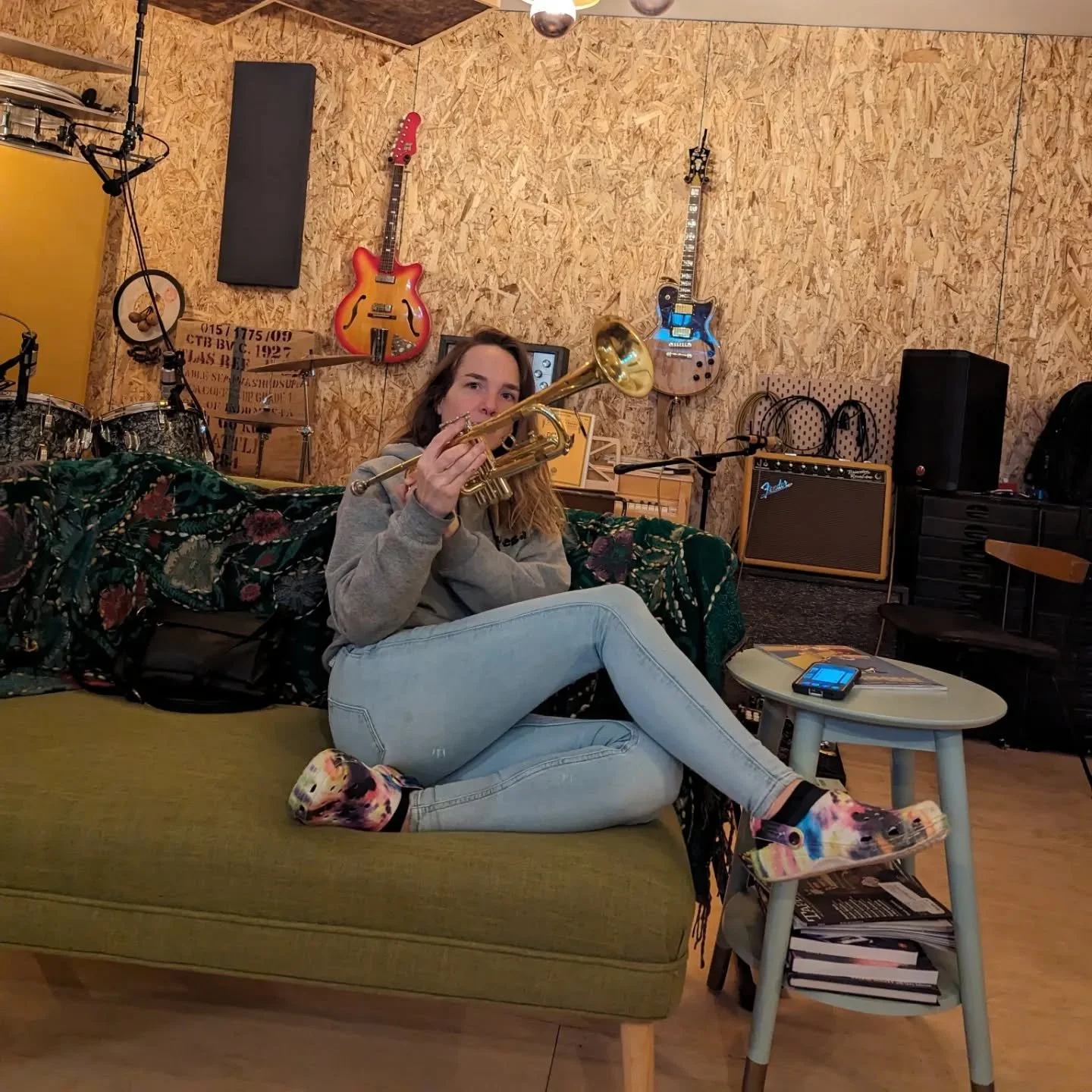 This song "Tricked" by Jade Hanna @jade_hanna was so much fun to make! 
Great vocals, clever lyrics, and a really fun arrangement. It's her first single! And the video is hilarious. Give it a spin. 

Produced at Mixed Metaphor Studios