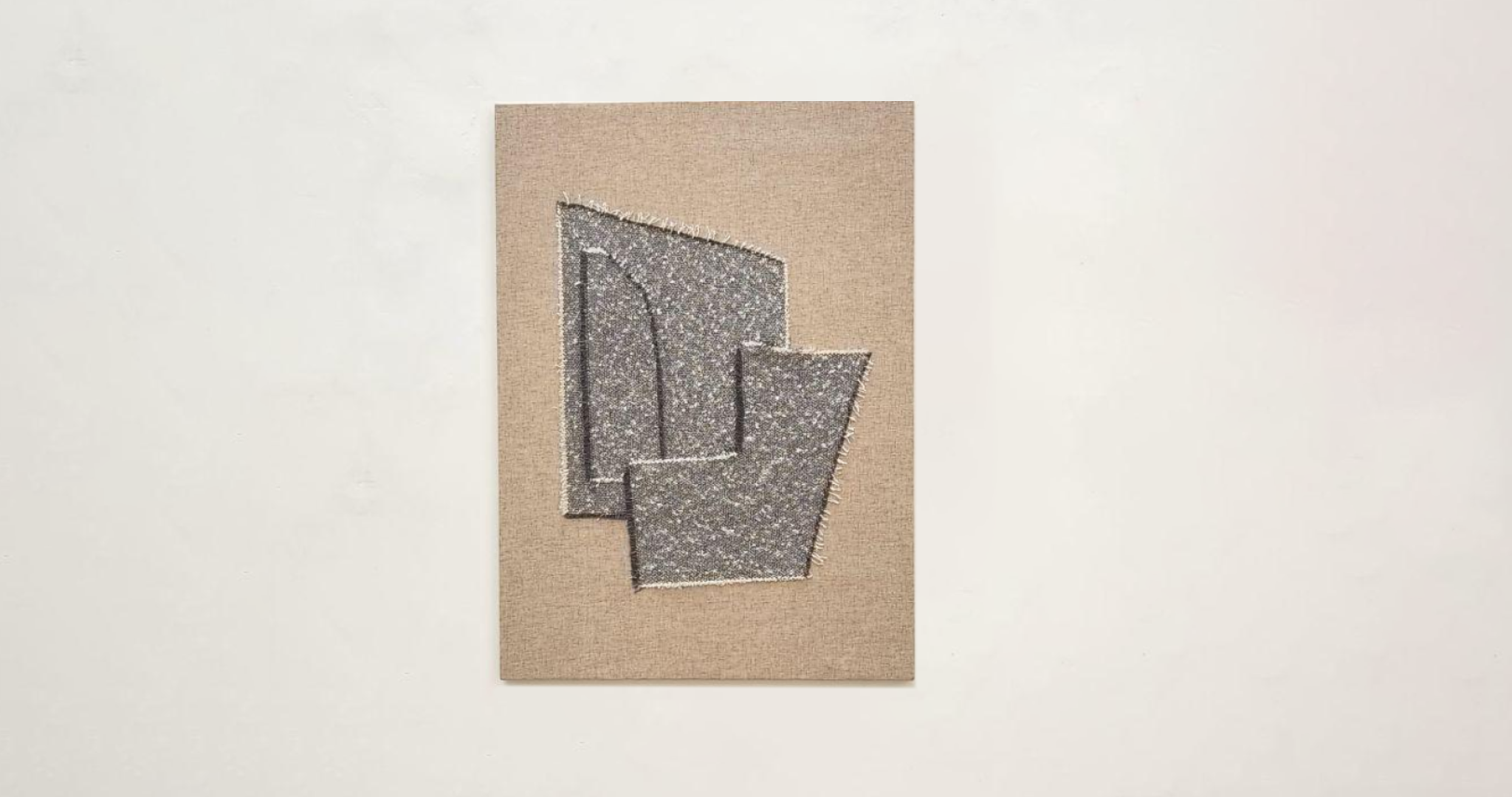 s.t, 2023 | Linho sobre linho | 80 x 58 cm	