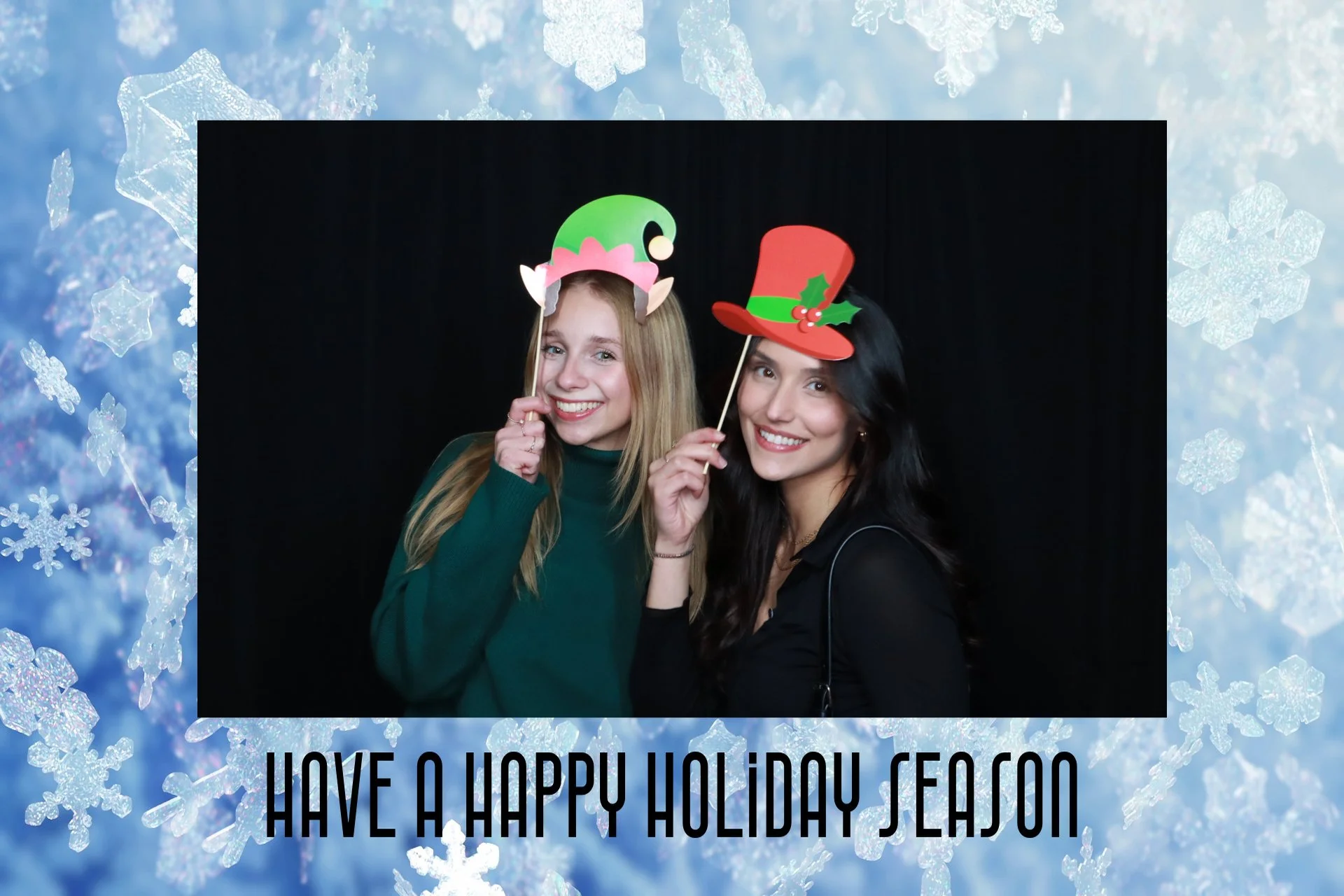 Student Association Holiday Celebration Photo Booth