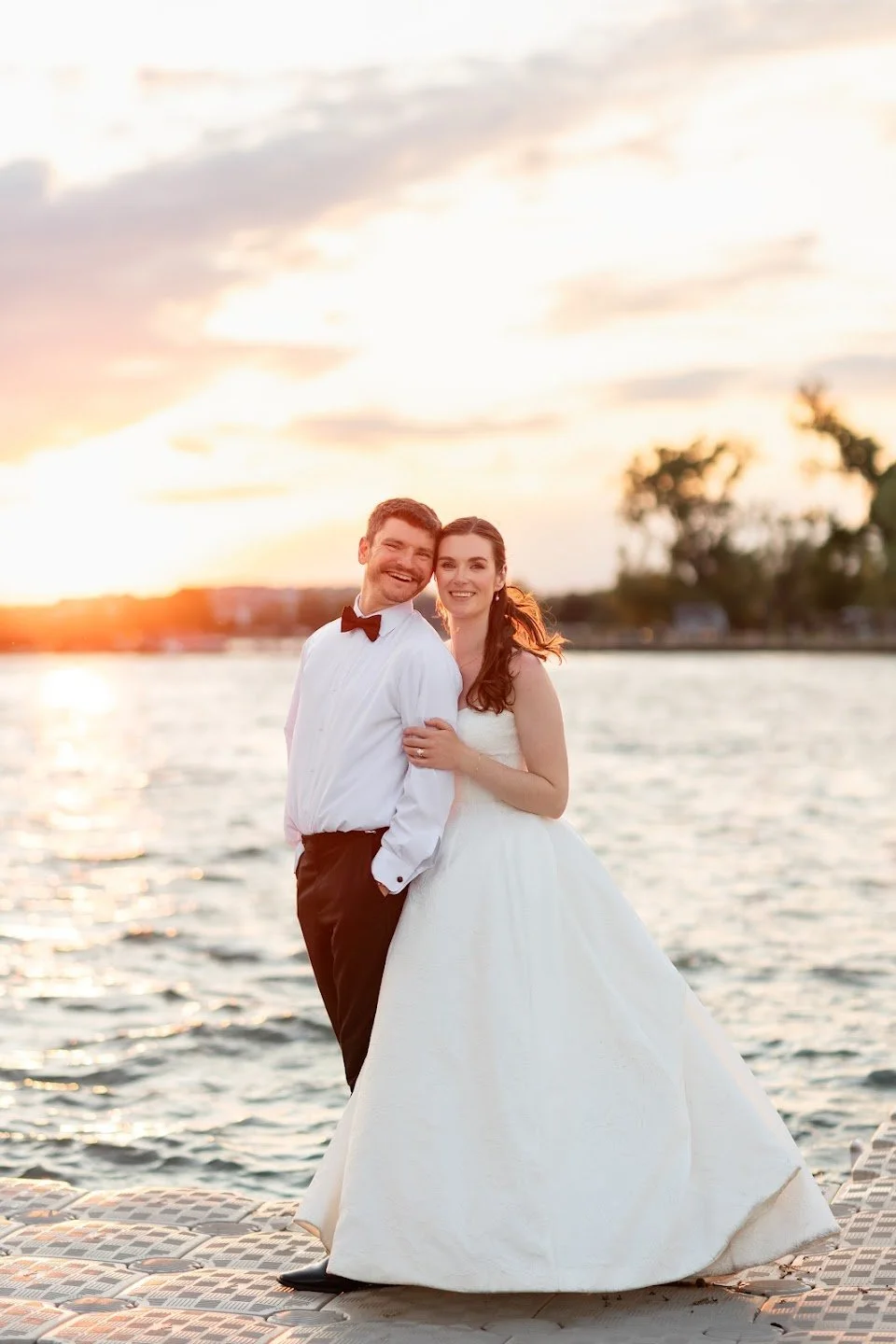 Emma &amp; Nick’s Waterfront Wedding at The Fallbrook House