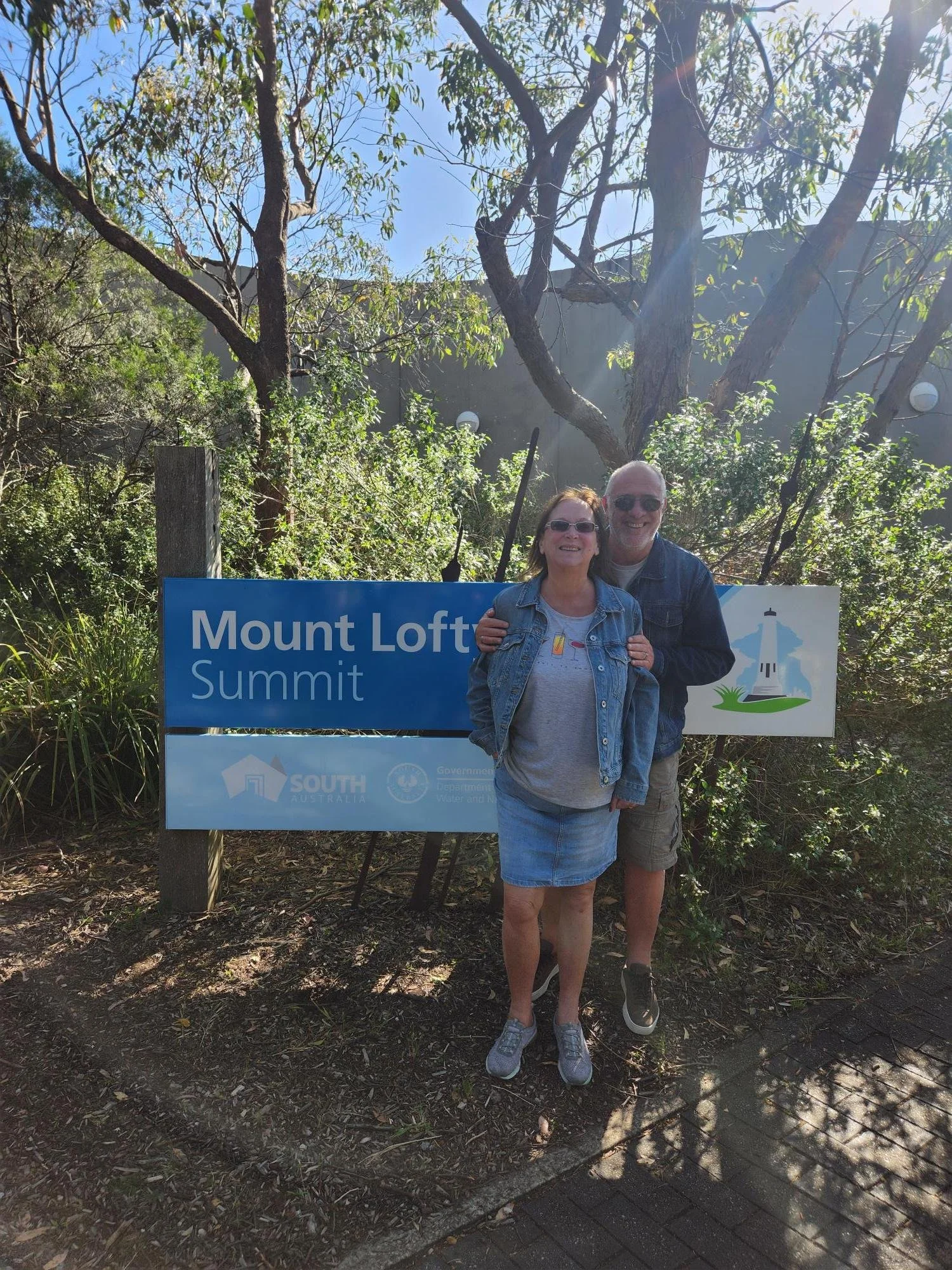 Mt Lofty visitors.jpg