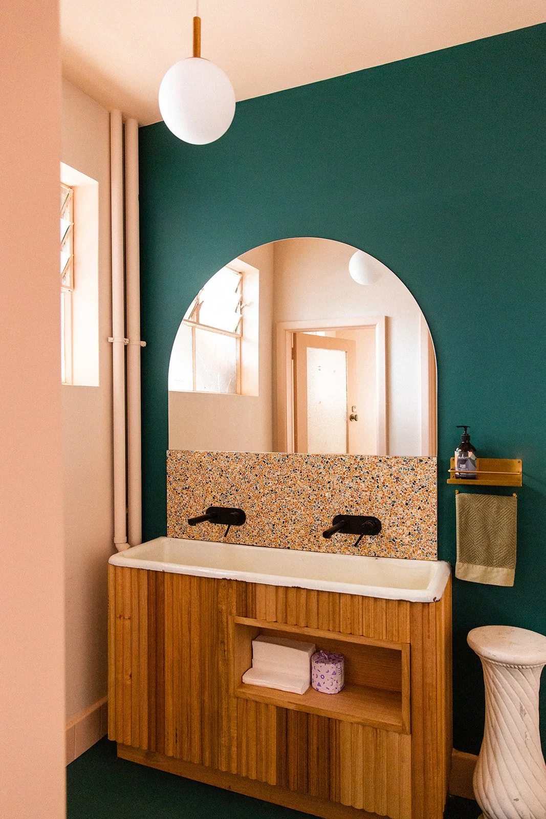 Step 8. Check bathrooms for mess such as spilt drinks, rubbish on floors, cups, lost property and tend to as needed. Put all hand towels in dirty washing tub in kitchen.