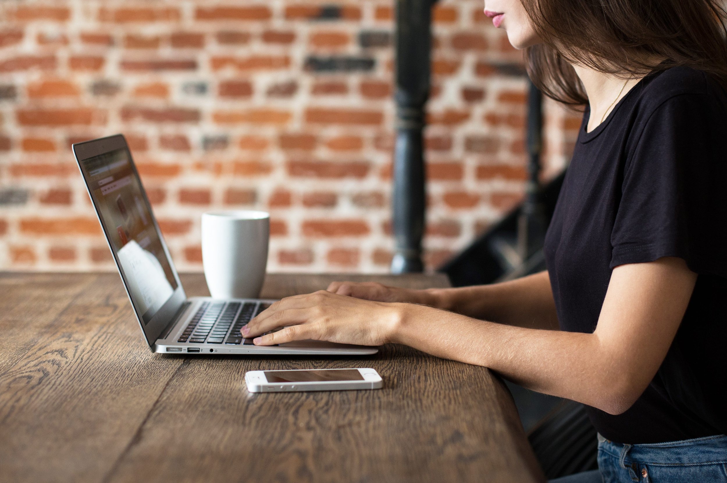 Async Interviews: Better & Faster Hiring