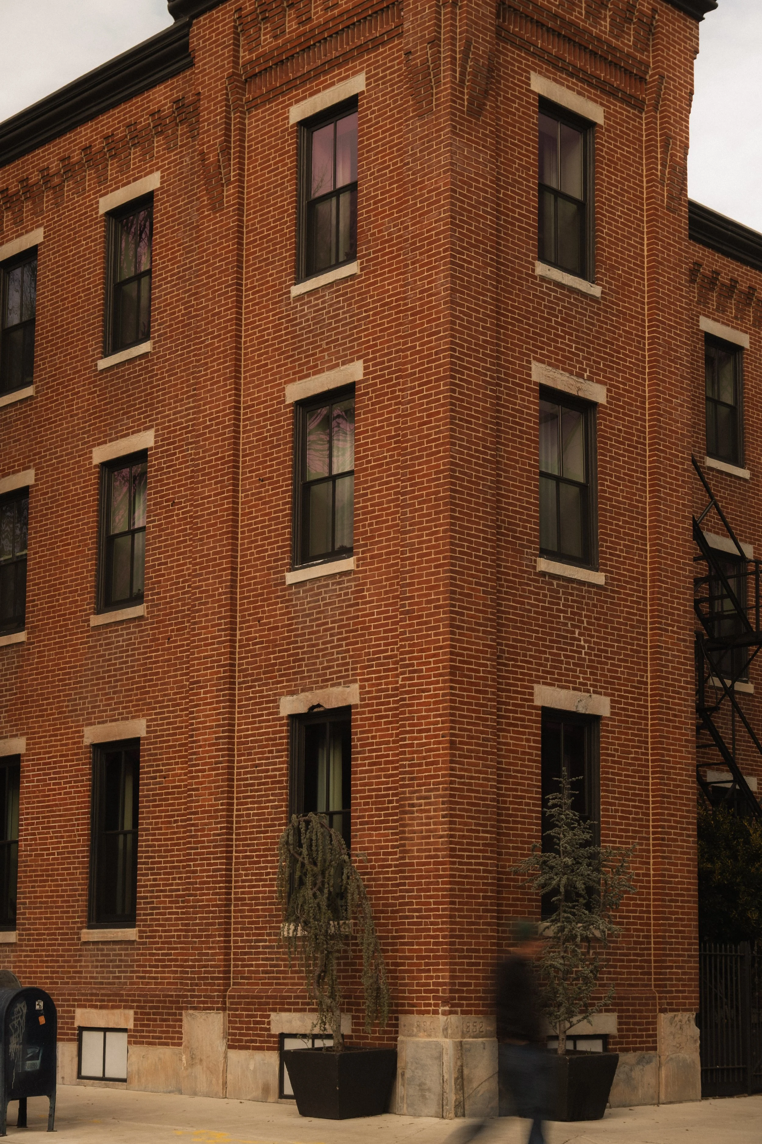 Anna & Bel __ Nick Buckler-142.jpg