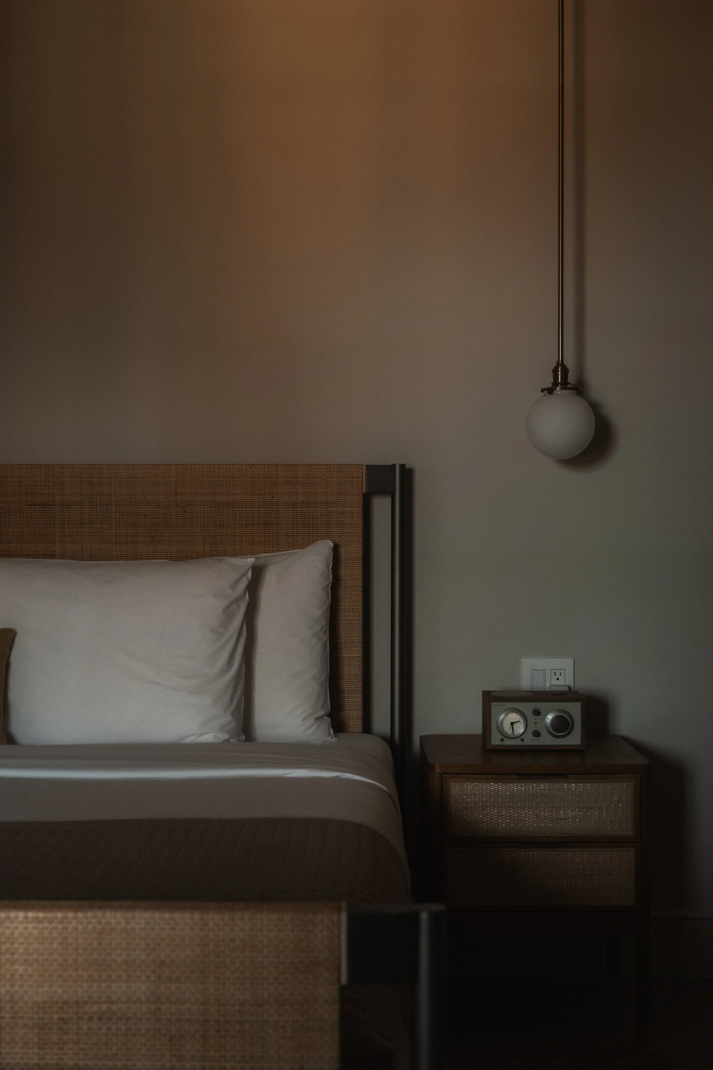 Anna & Bel __ Nick Buckler-021.jpg