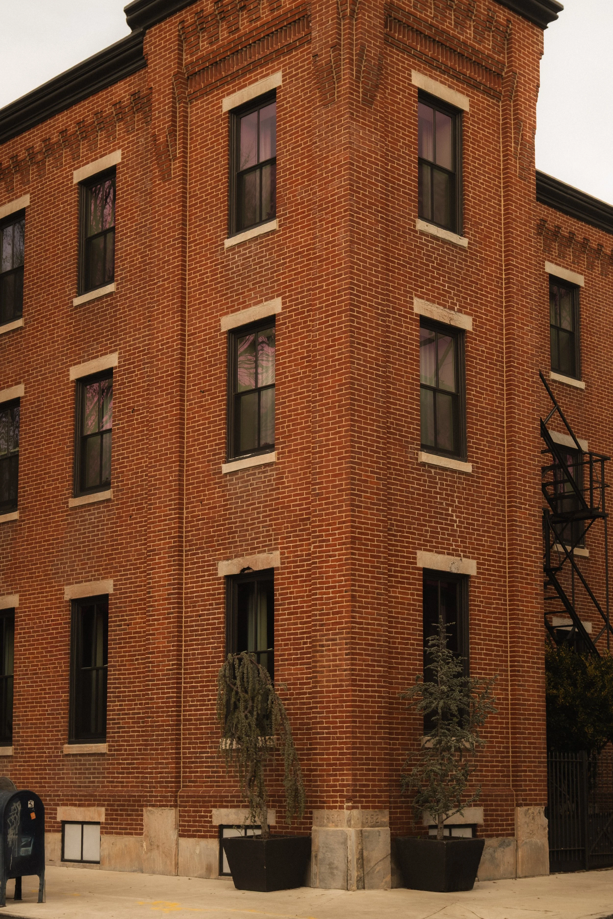 Anna & Bel __ Nick Buckler-139.jpg