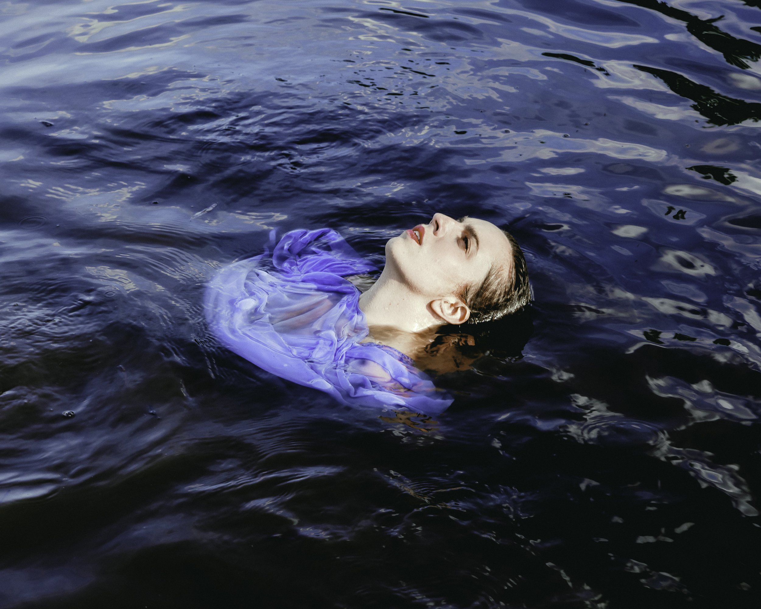 Jasmine Power Leaps Forward with Cinematic Pop Precision on LEAP