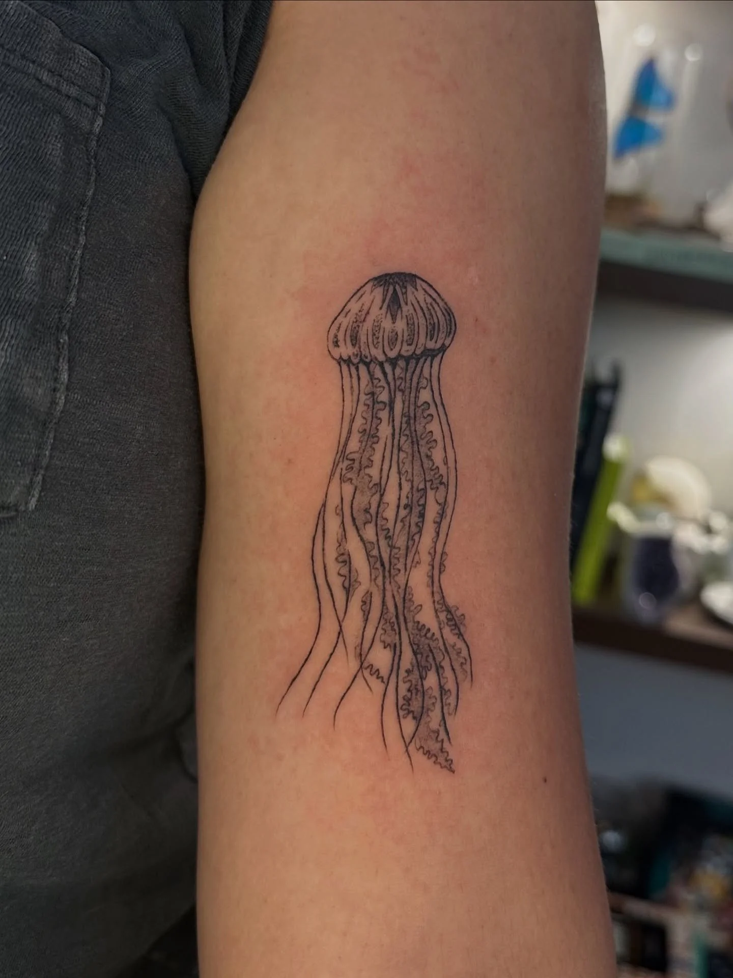 Jellyfish flash, 3.5&rdquo; $250

As a client I hate trying to guestimate how much a tattoo will cost when booking and some artists see it as a &ldquo;red flag&rdquo; when you ask. The truth is, pricing tattoos is hard. Some areas of the body are WAY