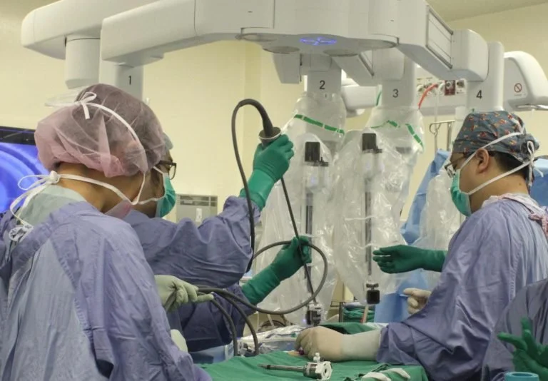 Da Vinci Surgery for Colorectal Cancer Now Covered by National Health Insurance
