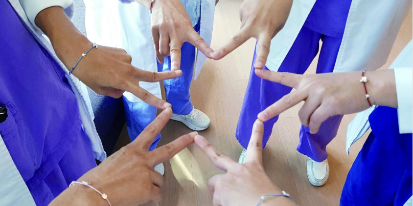 VACANZA “Wishing” Bracelets: A Gift of Warmth for the Front Lines