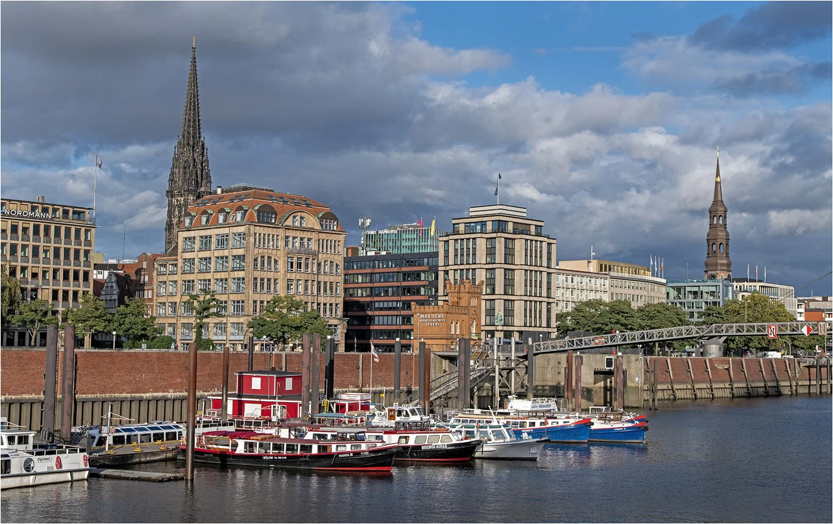 Hamburg Baumgartner 020.jpg