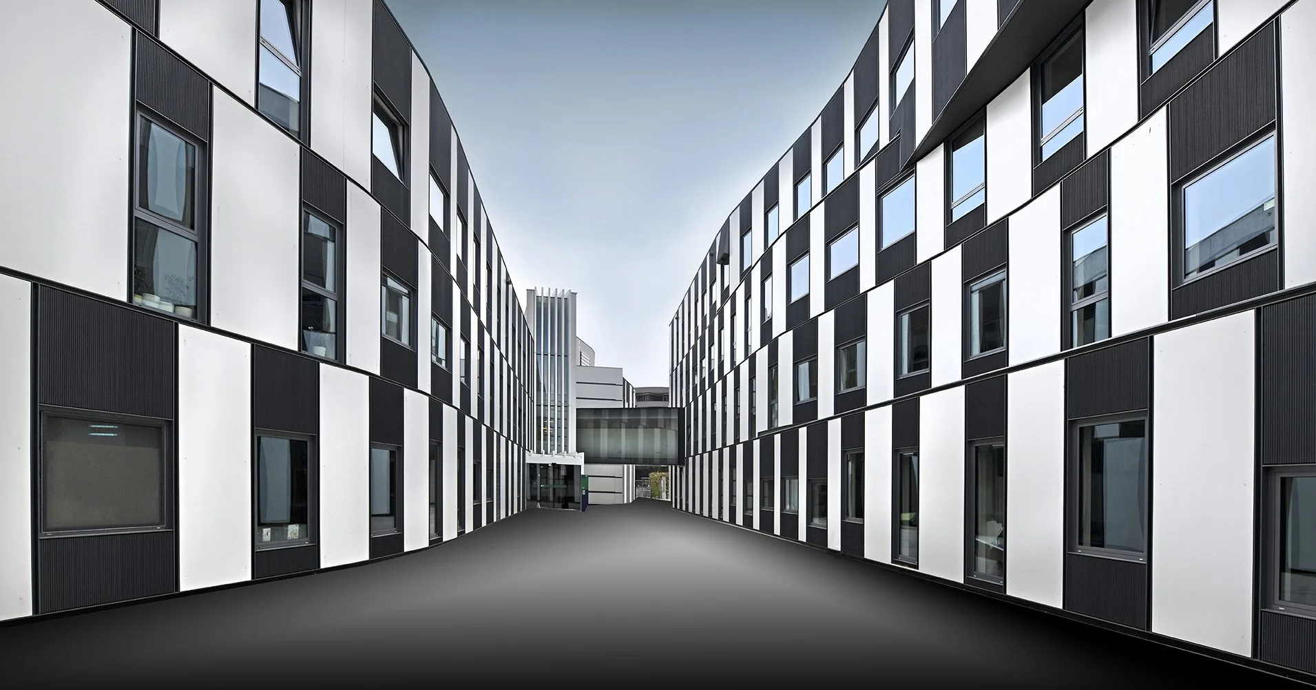 WU und Hauptbahnhof Manfred Baumgartner 02.jpg