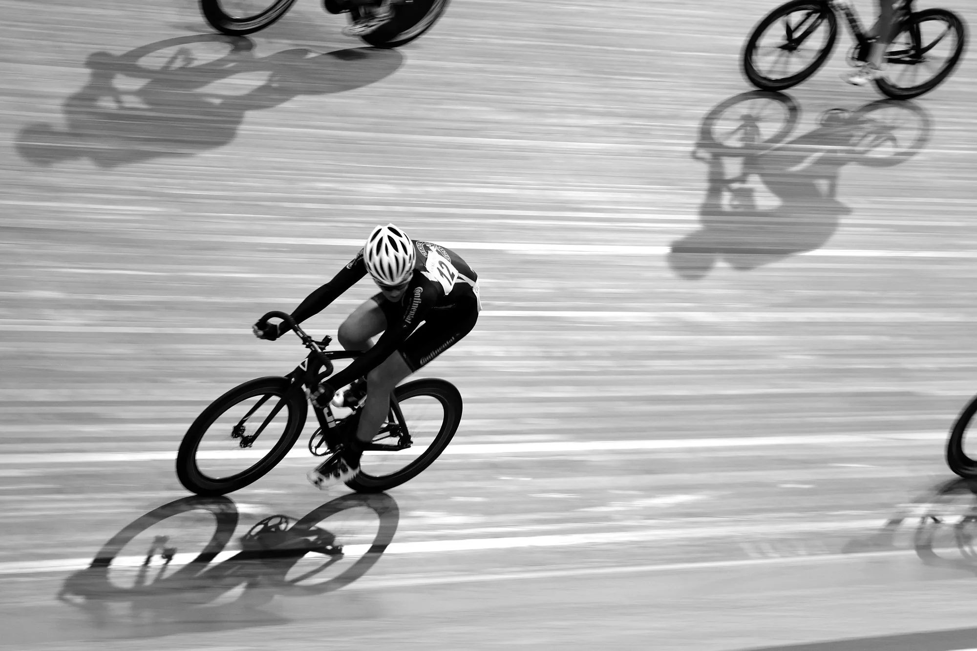  Fotograf/-in:  Alfred Nevsimal  
 Titel:  Blick zurück  
   Alfred Nevsimal   