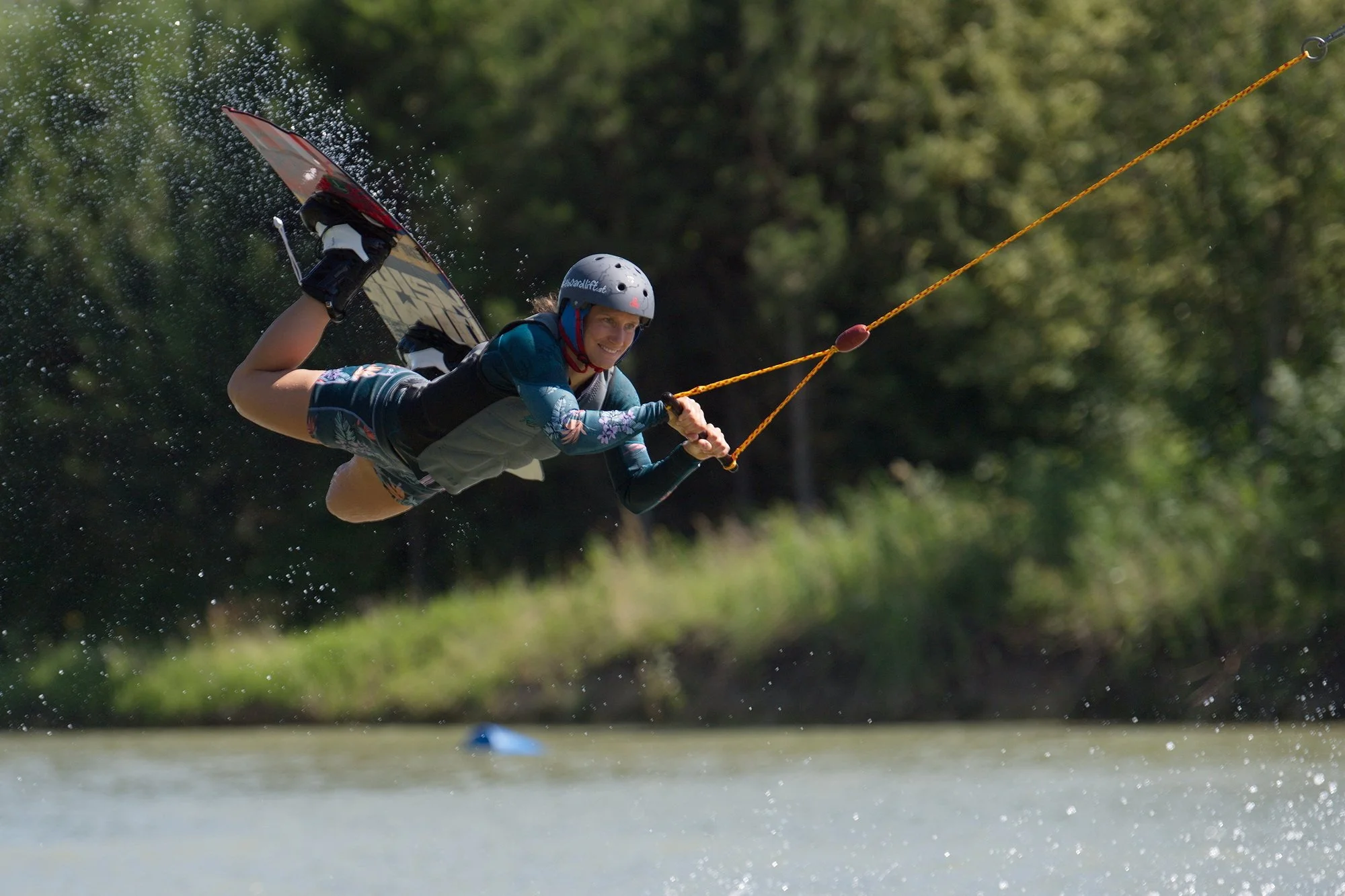  Fotograf/-in:  Alfred Nevsimal  
 Titel:  Wakeboard  
   Alfred Nevsimal   