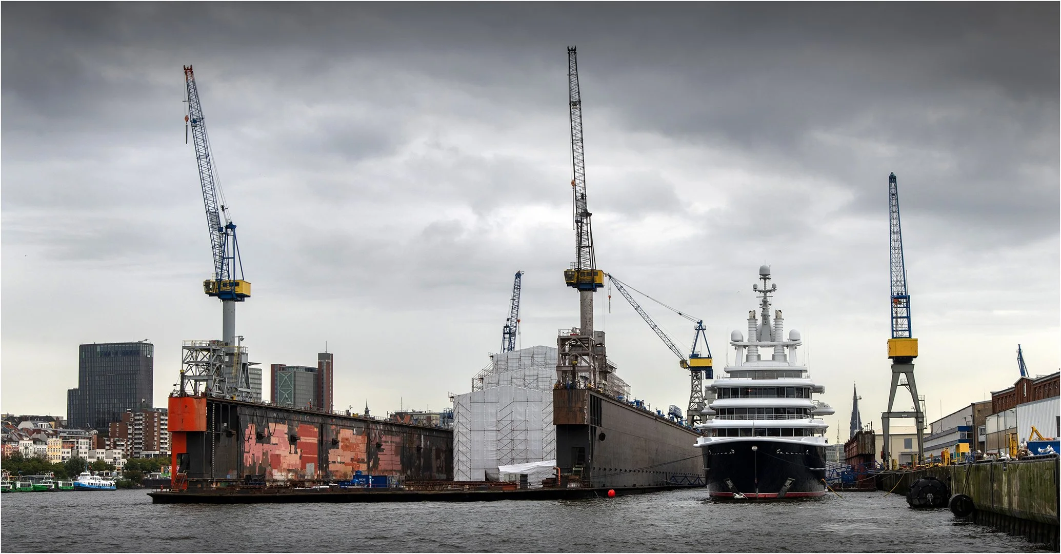 Hamburg Baumgartner 100.jpg
