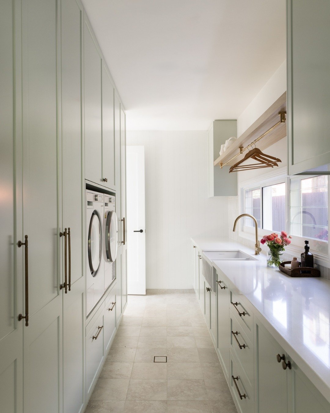 The most underrated room in the house&hellip; until it looks like this 🧺⁣
&bull;⁣
#northernbeaches #actionplans #renovating #buildingdesign #homeliving #dreamhomes  #decorinspo