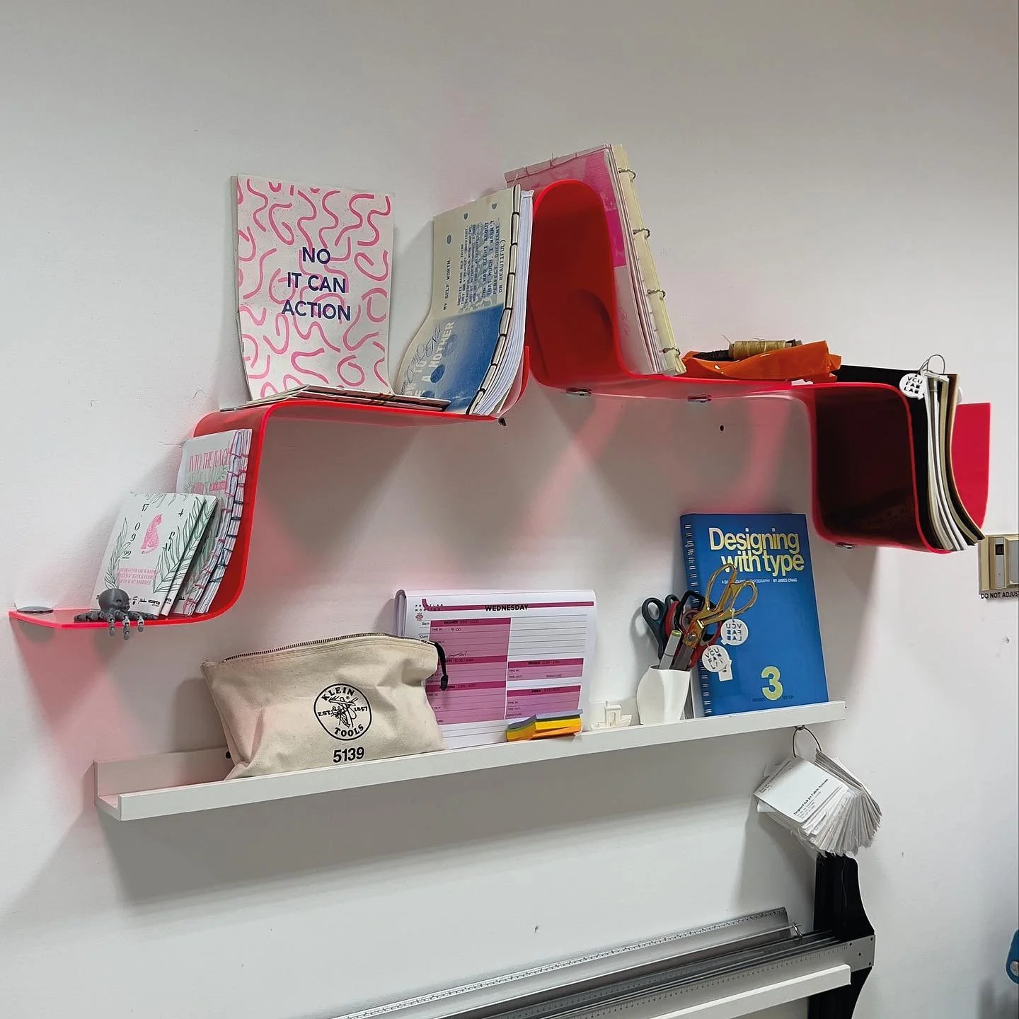 Have you seen these shelves in any of the labs? 
//
The shelves are made of acrylic sheets, heated and formed by hand into these shapes.
// 
#heatingandforming #acrylic #vcuqfablab #vcuqprintlab