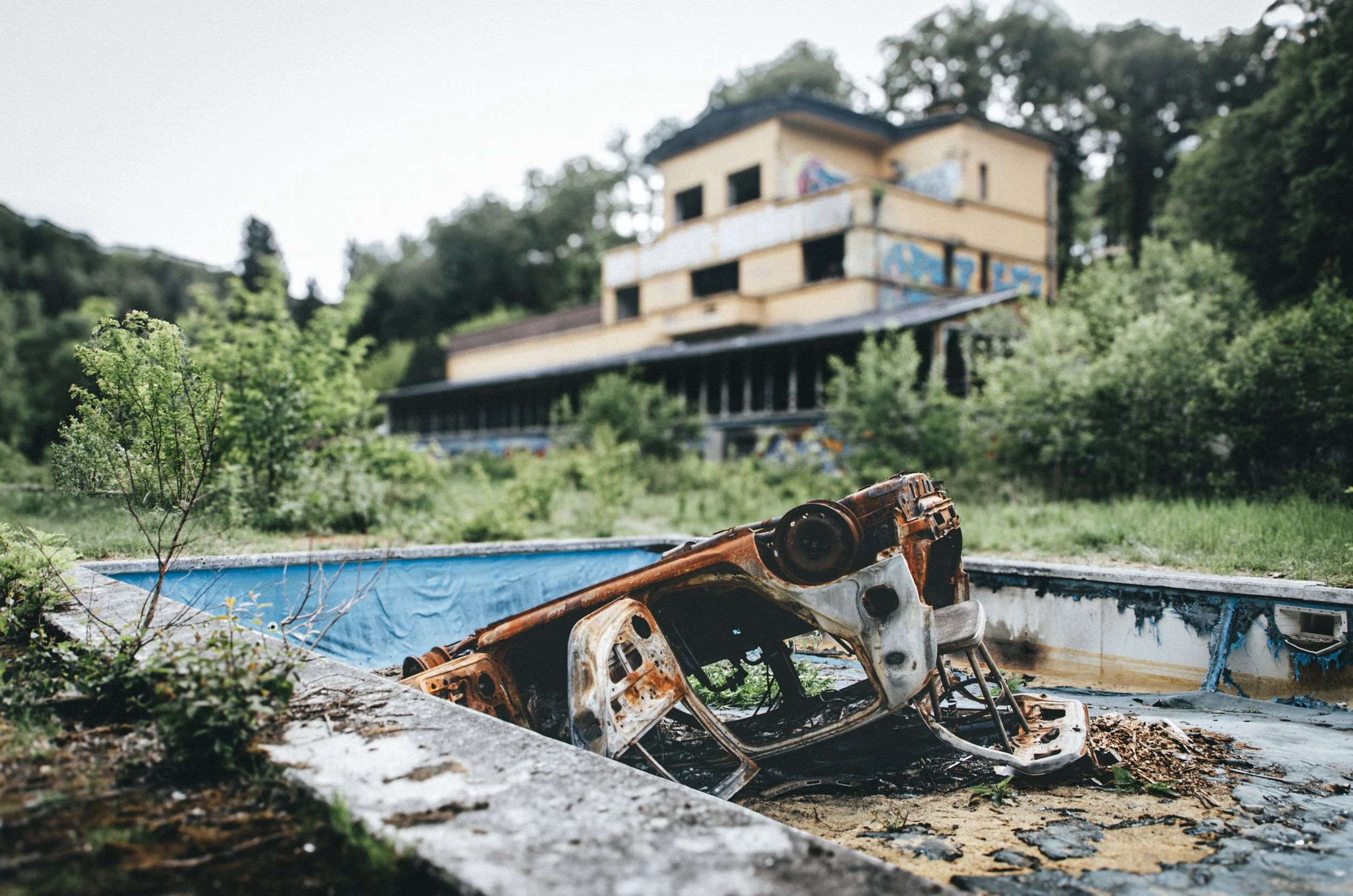 The Forgotten Pool :. 03 - Itzig, Luxembourg 2020/05