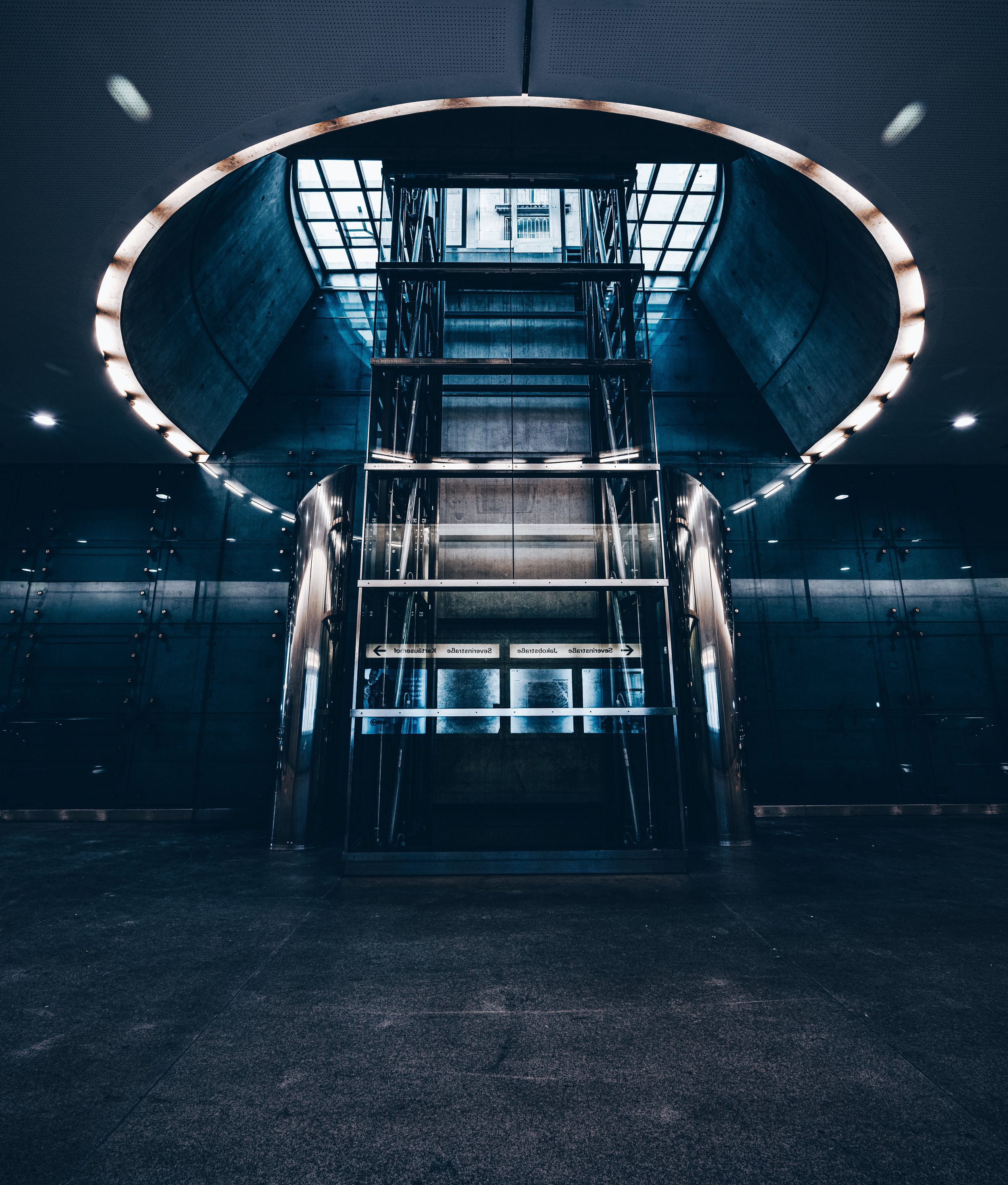 The Way Up (Station KARTÄUSERHOF) - Cologne, Germany 2024/01
