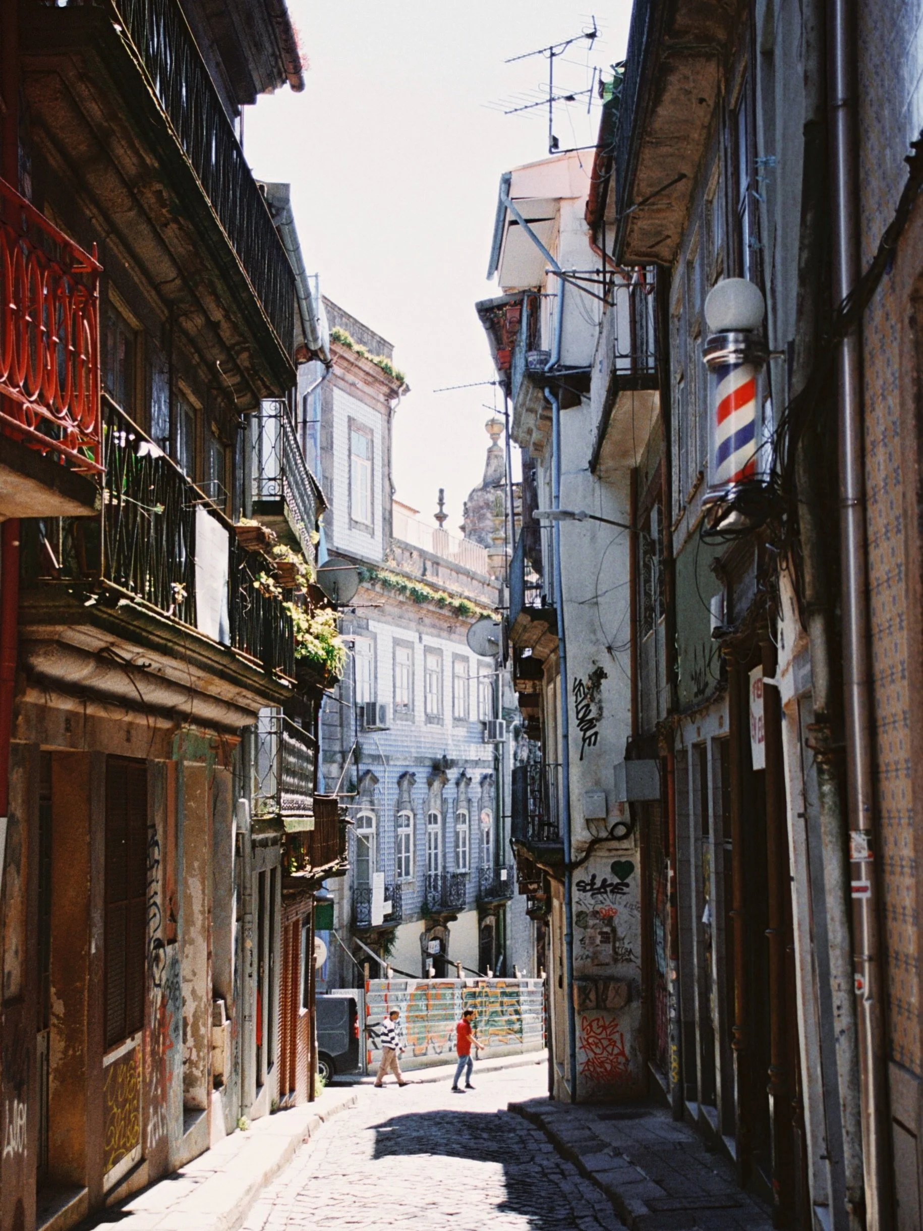 Porto on film 
#porto #onfilm #analog