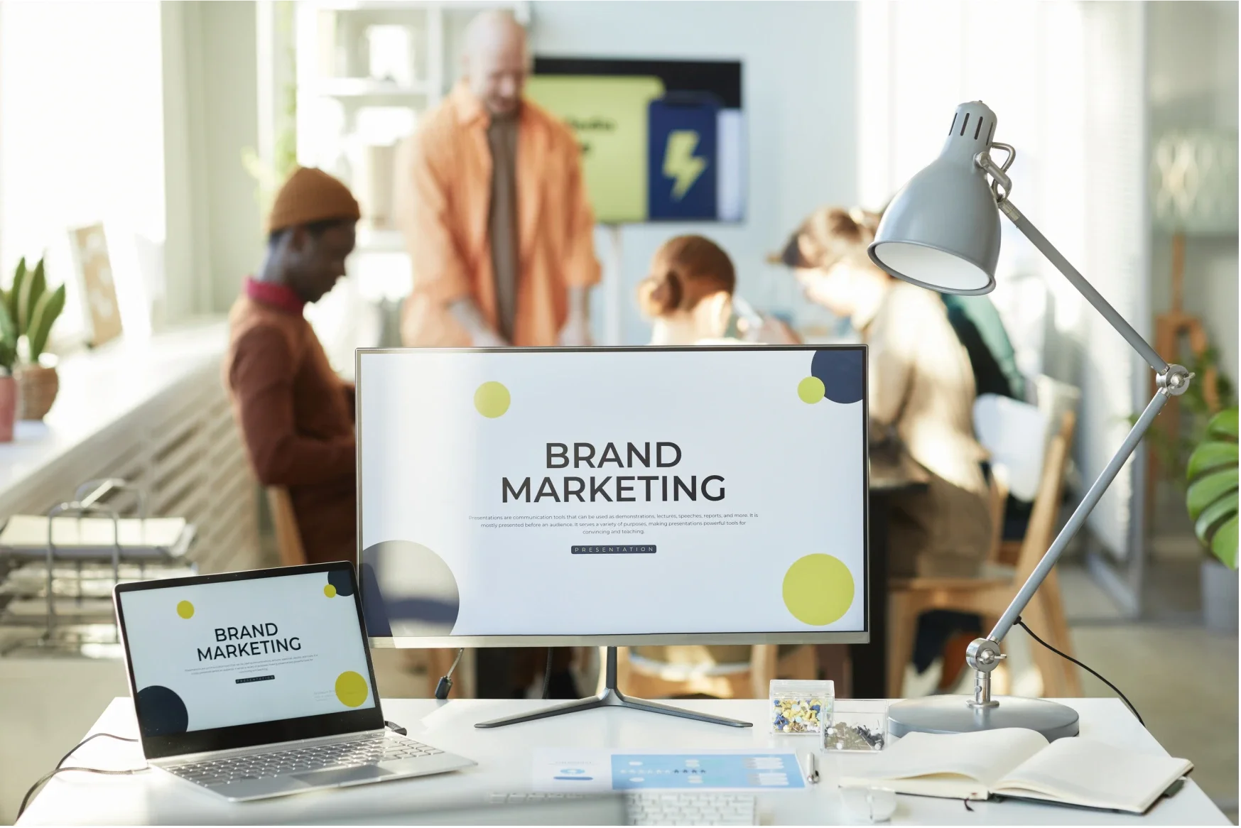 Performance Marketing vs Brand Marketing: The Smart Growth Playbook for 2026