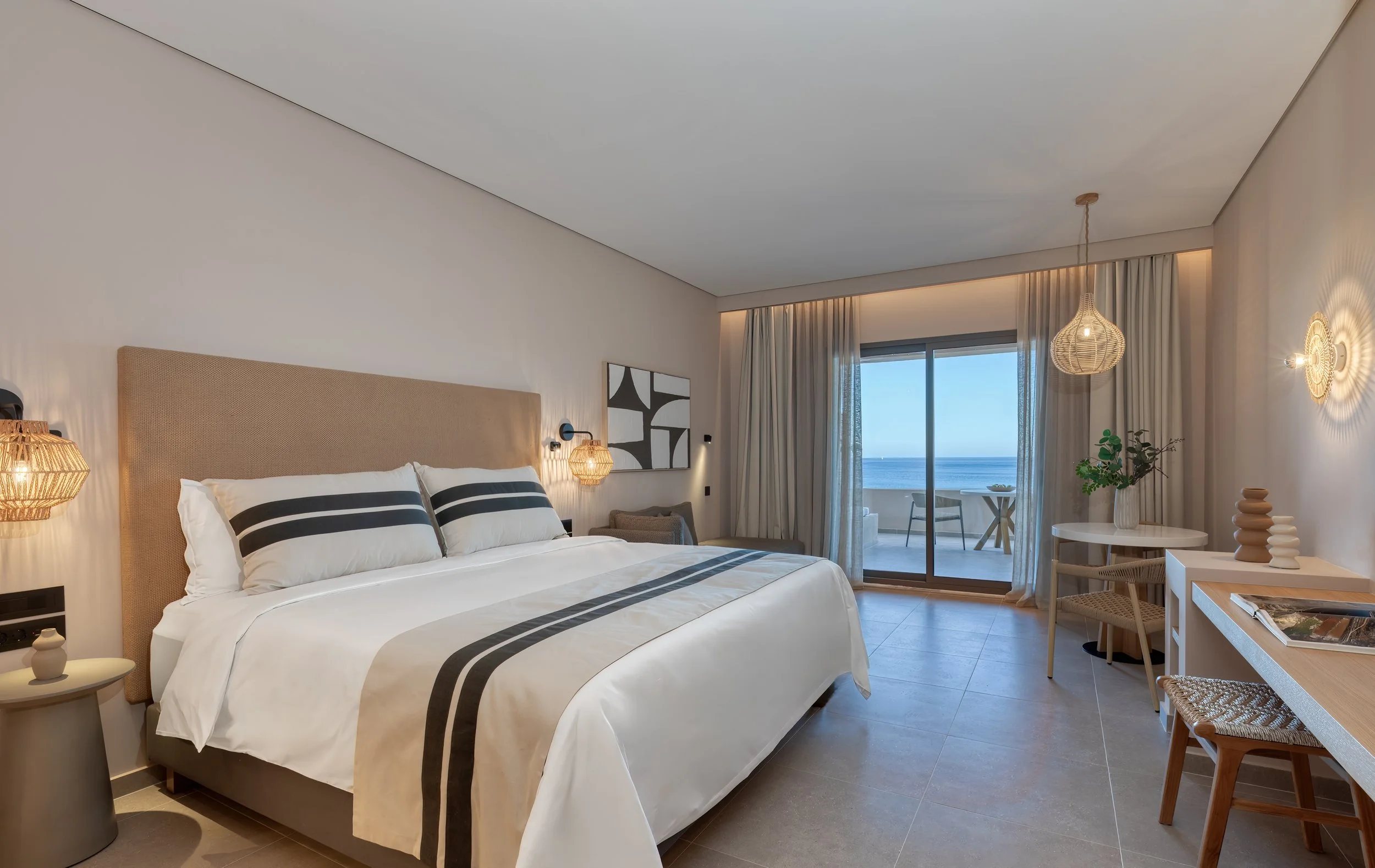 Heromylos-Suite10.jpg