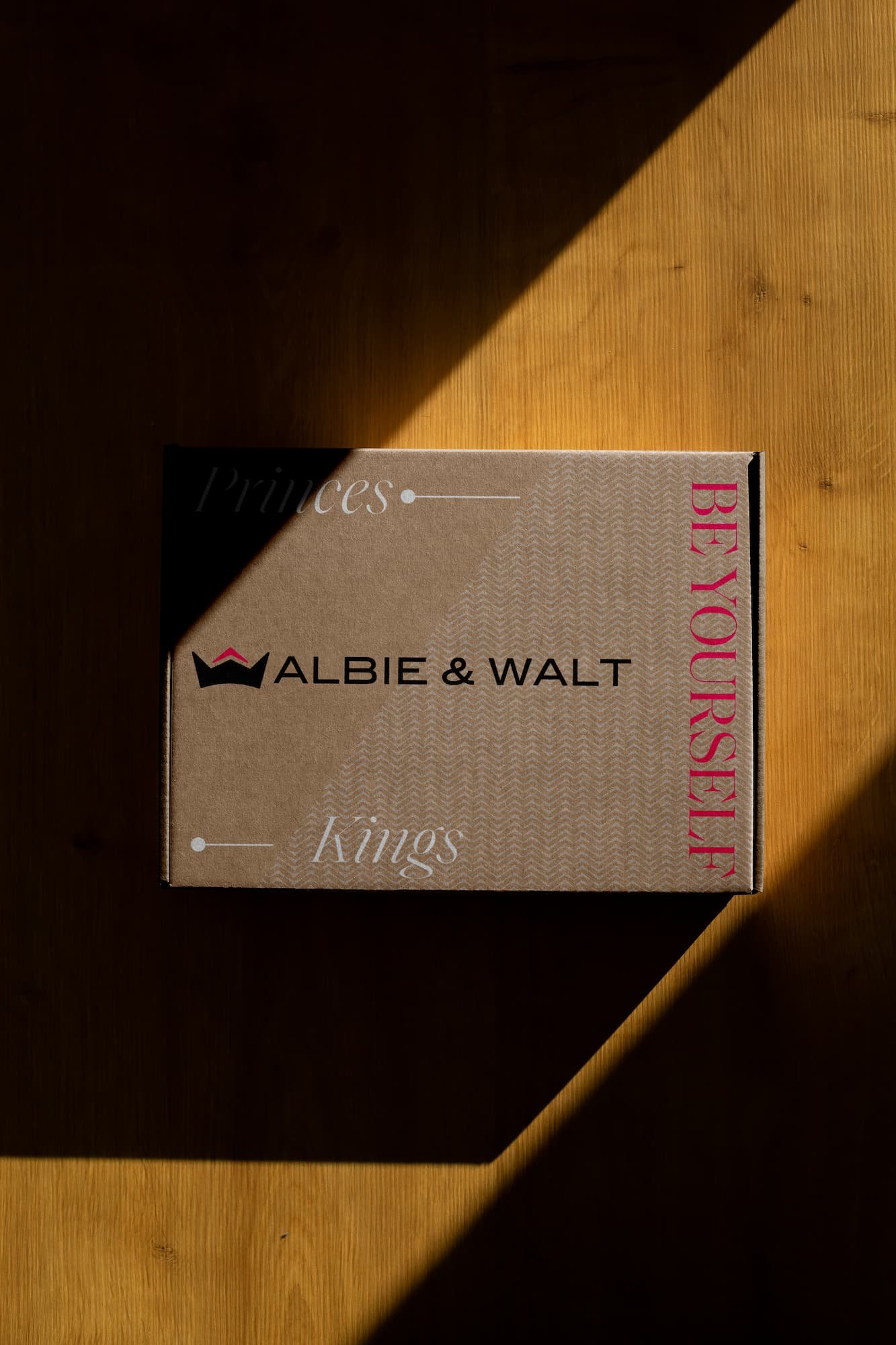 albie_&_walt_crown_logo_box_mockup.jpg