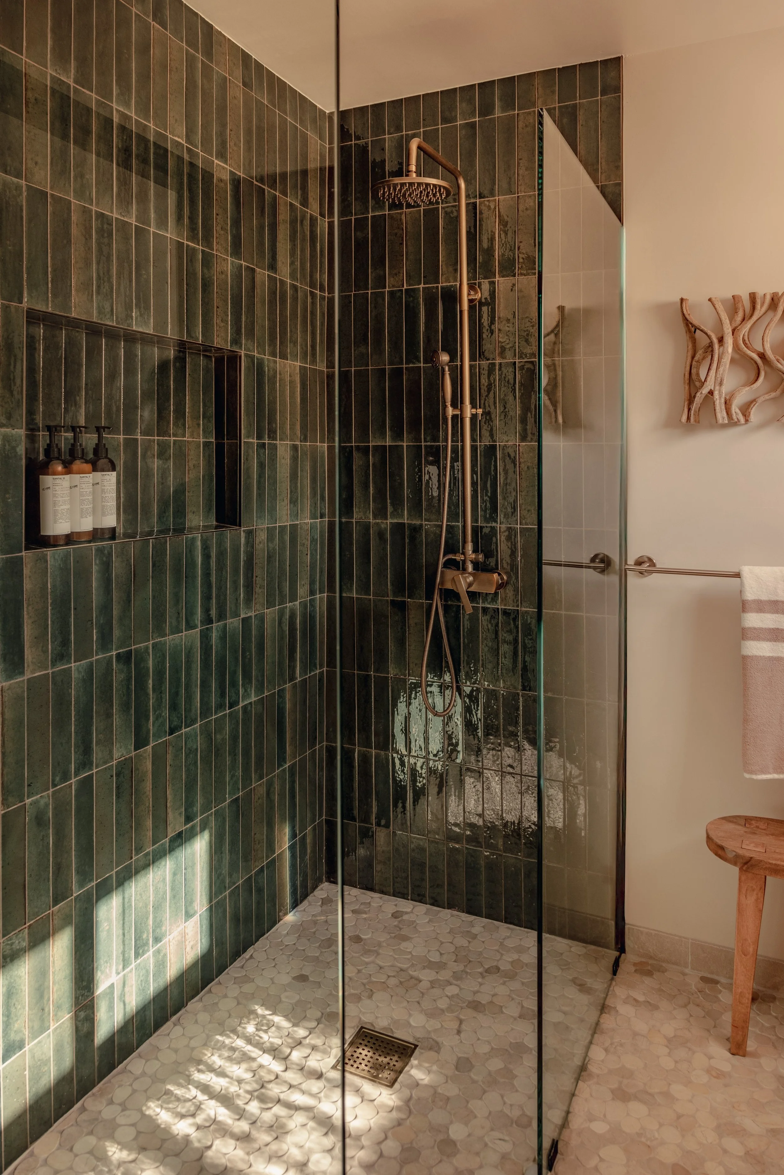 _26A1250-Edit - Lower Res.jpg