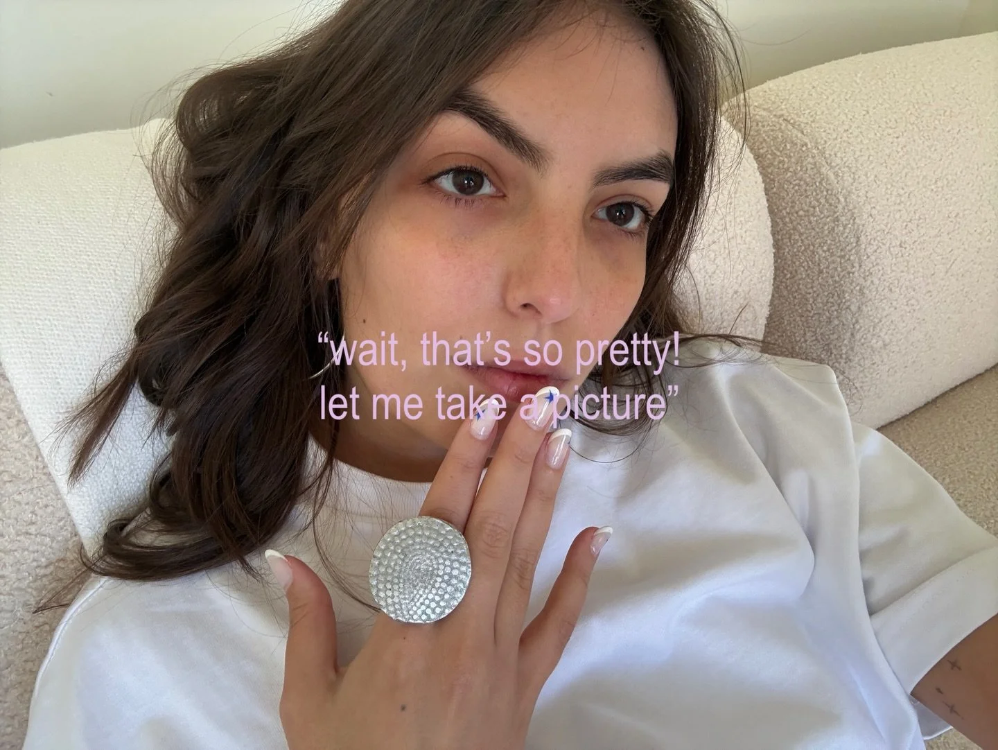 you can tell that my camera roll is always full 

#explorepage #visualart #visualdiary #cameraroll #theartofnoticing