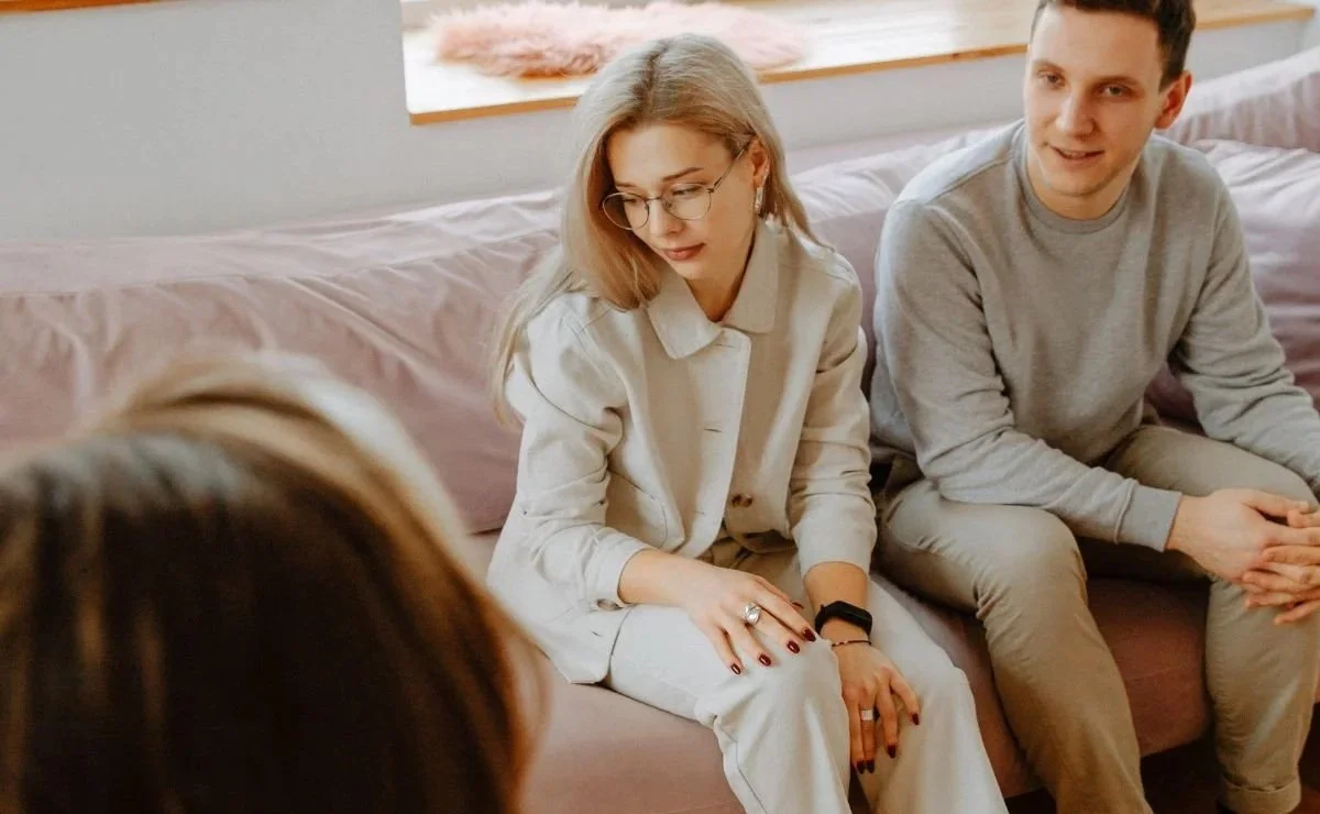 Couples Therapy in Calgary: What to Expect and When to Go