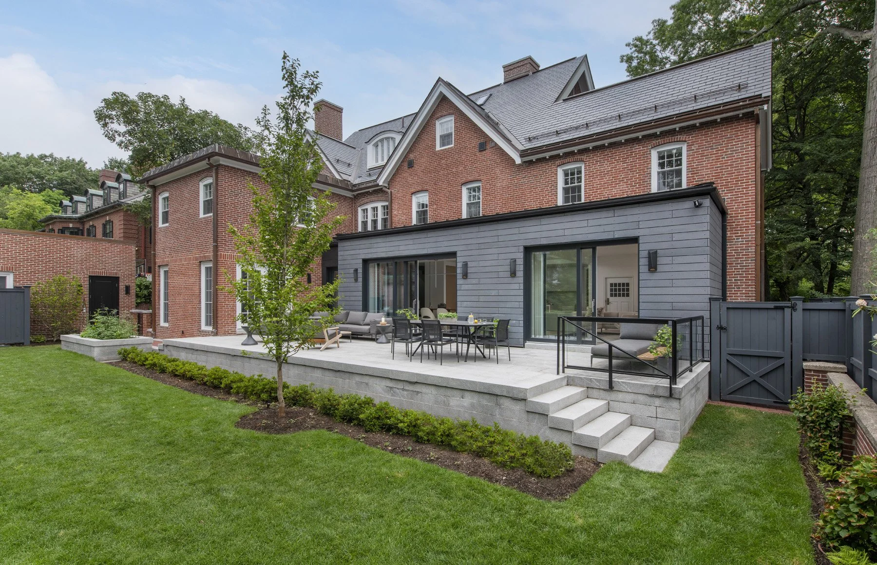 Brookline Heritage House 108.jpg