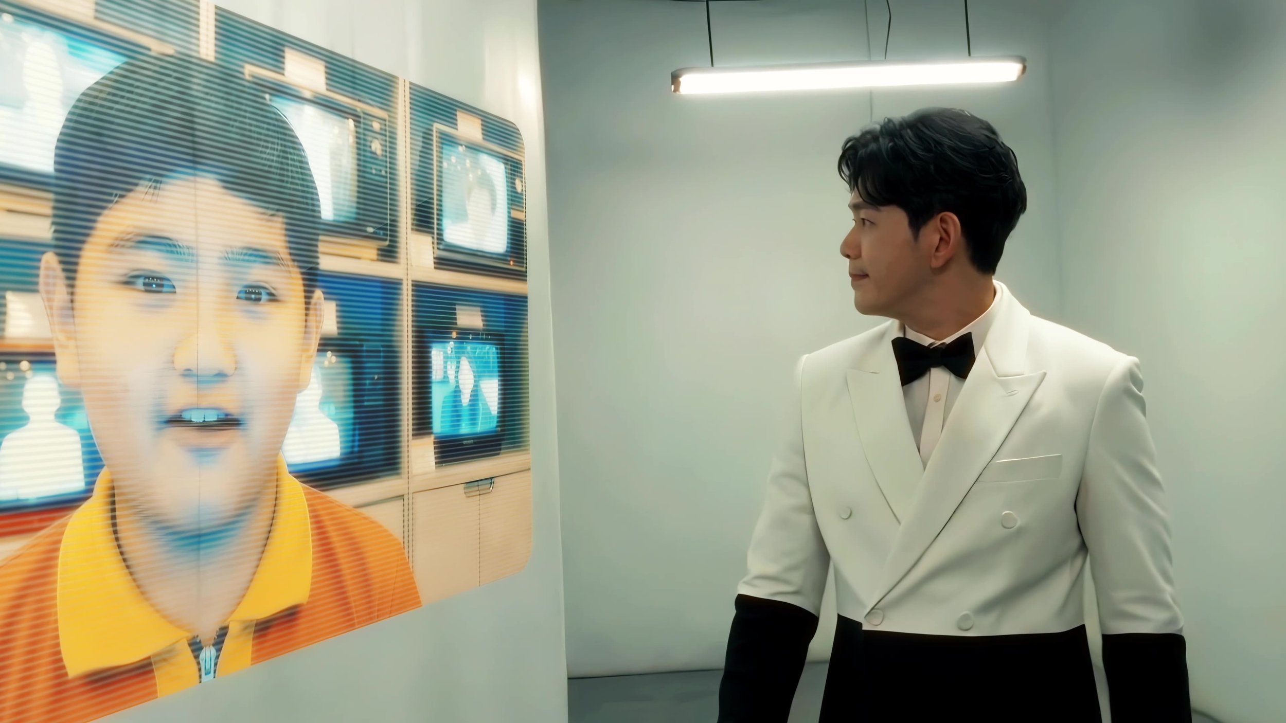 frame_1369.jpg
