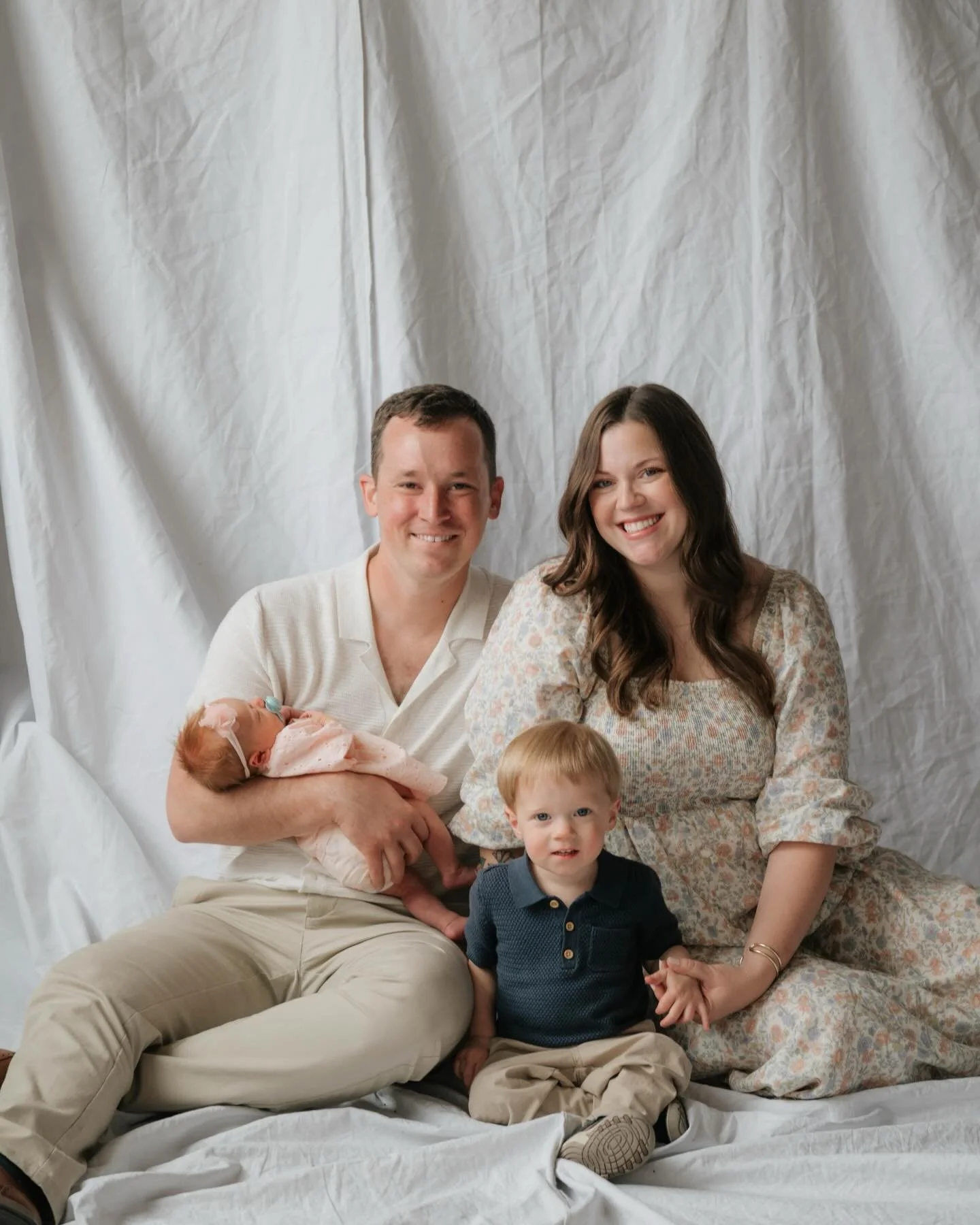 Just the sweetest moments with this new family of 4 💕