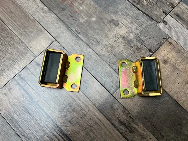 Bracket bumper SAAB 900 Classic